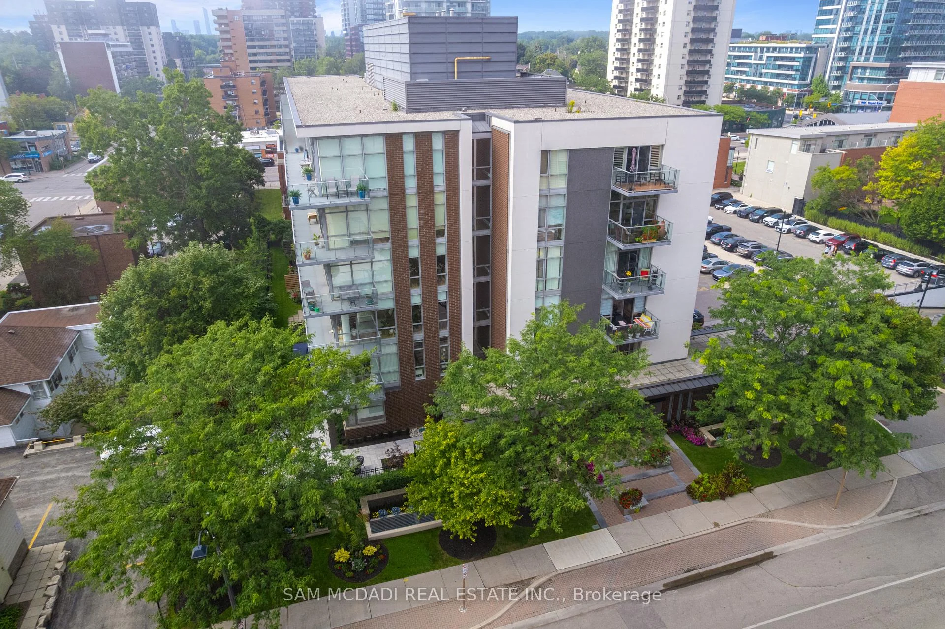 Photo 9 of Unit 506, 70 Port Street E, Mississauga, Port Credit — HOMEH