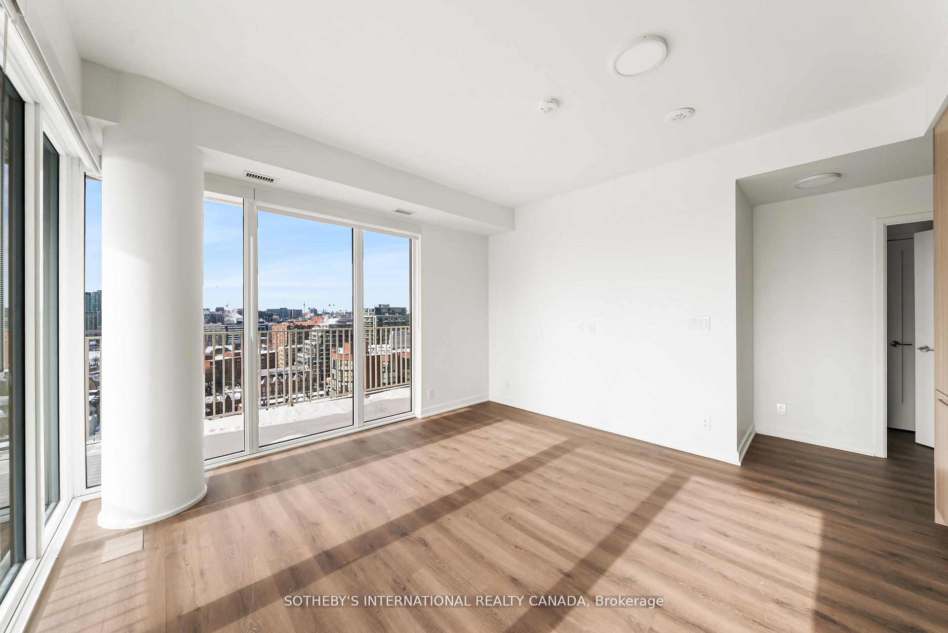 Photo 7 of Unit 1217, 88 bathurst Street, Toronto, Niagara — HOMEH