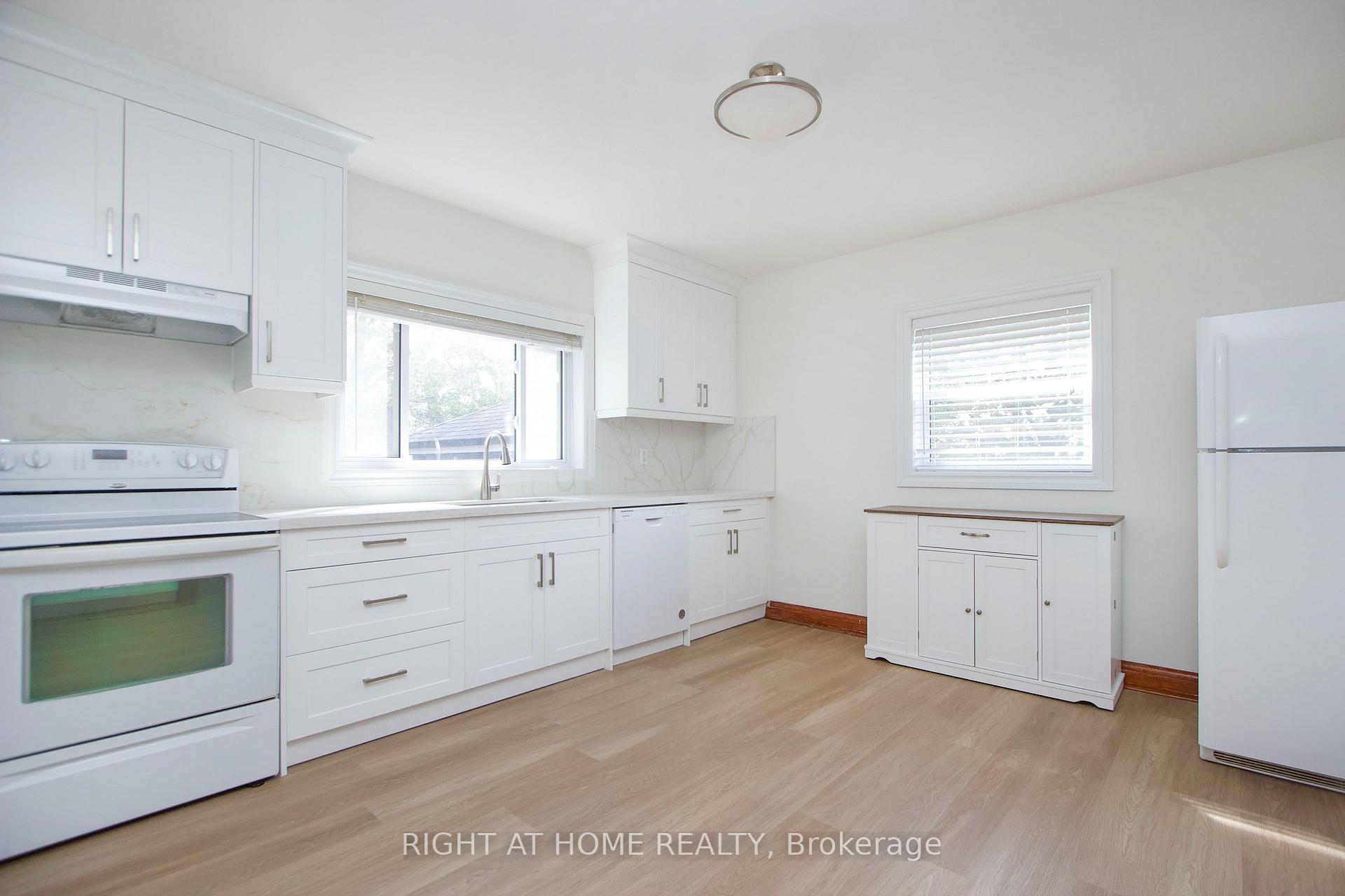 Photo 4 of 488 Cromwell Avenue, Oshawa, Vanier — HOMEH