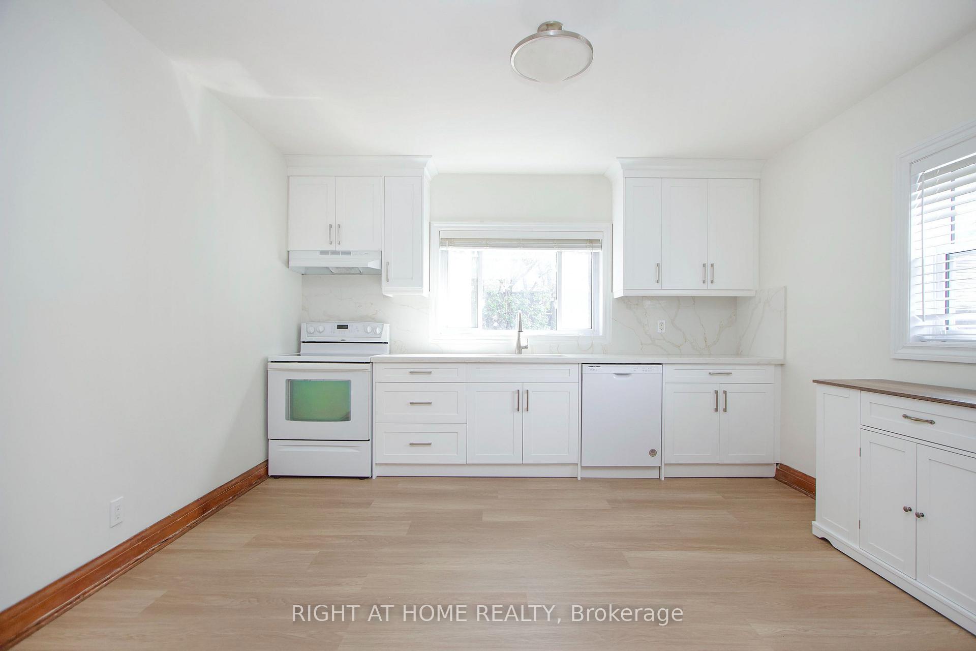 Photo 5 of 488 Cromwell Avenue, Oshawa, Vanier — HOMEH