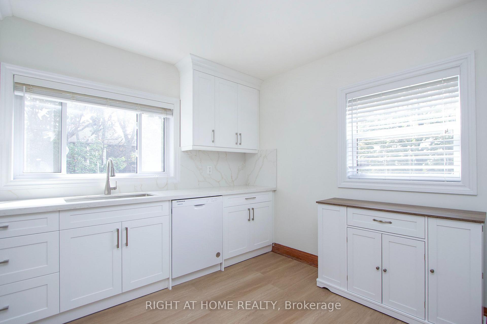 Photo 6 of 488 Cromwell Avenue, Oshawa, Vanier — HOMEH