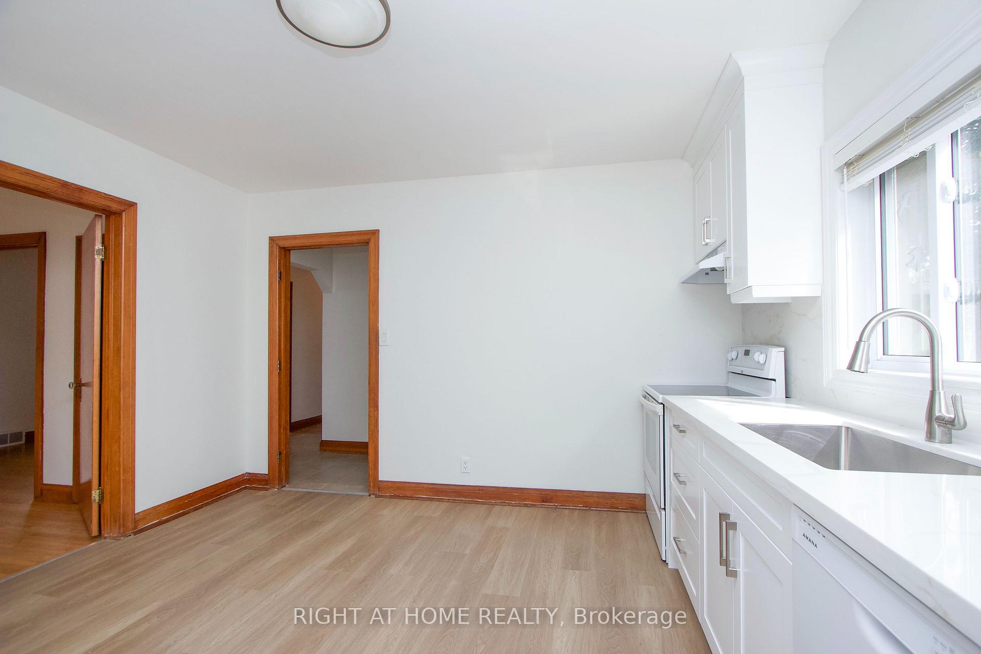 Photo 7 of 488 Cromwell Avenue, Oshawa, Vanier — HOMEH