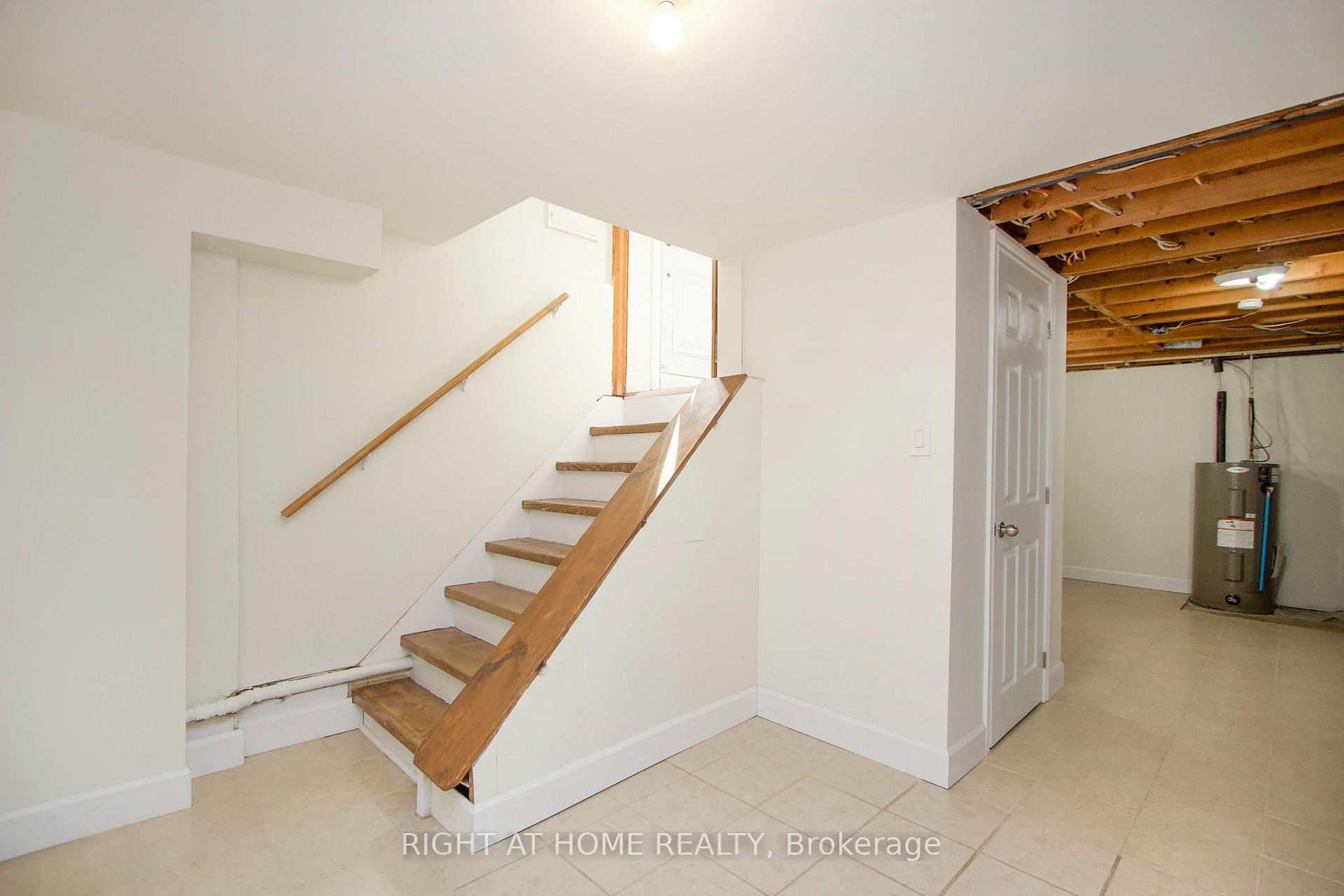 Photo 16 of 488 Cromwell Avenue, Oshawa, Vanier — HOMEH