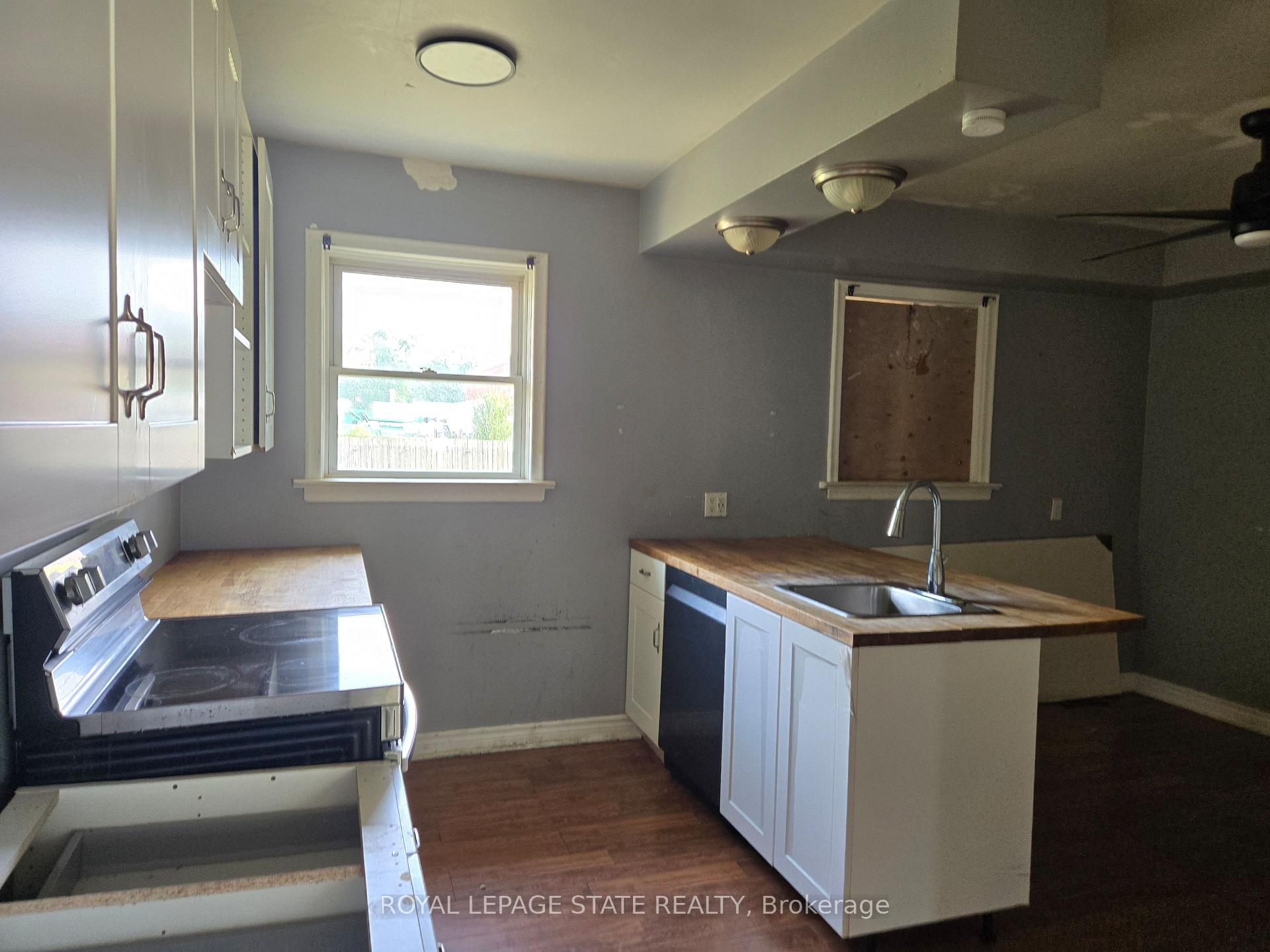 Photo 22 of 16 Broderick Avenue, Thorold, Thorold Downtown — HOMEH