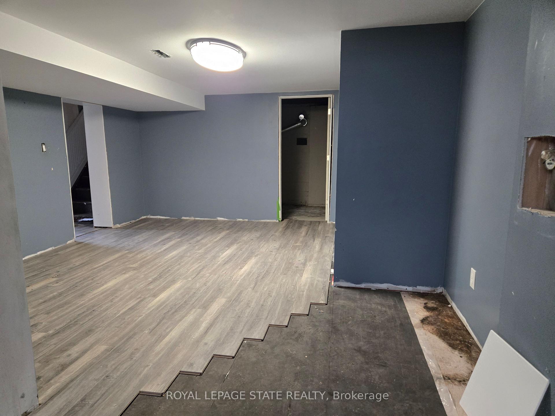 Photo 28 of 16 Broderick Avenue, Thorold, Thorold Downtown — HOMEH