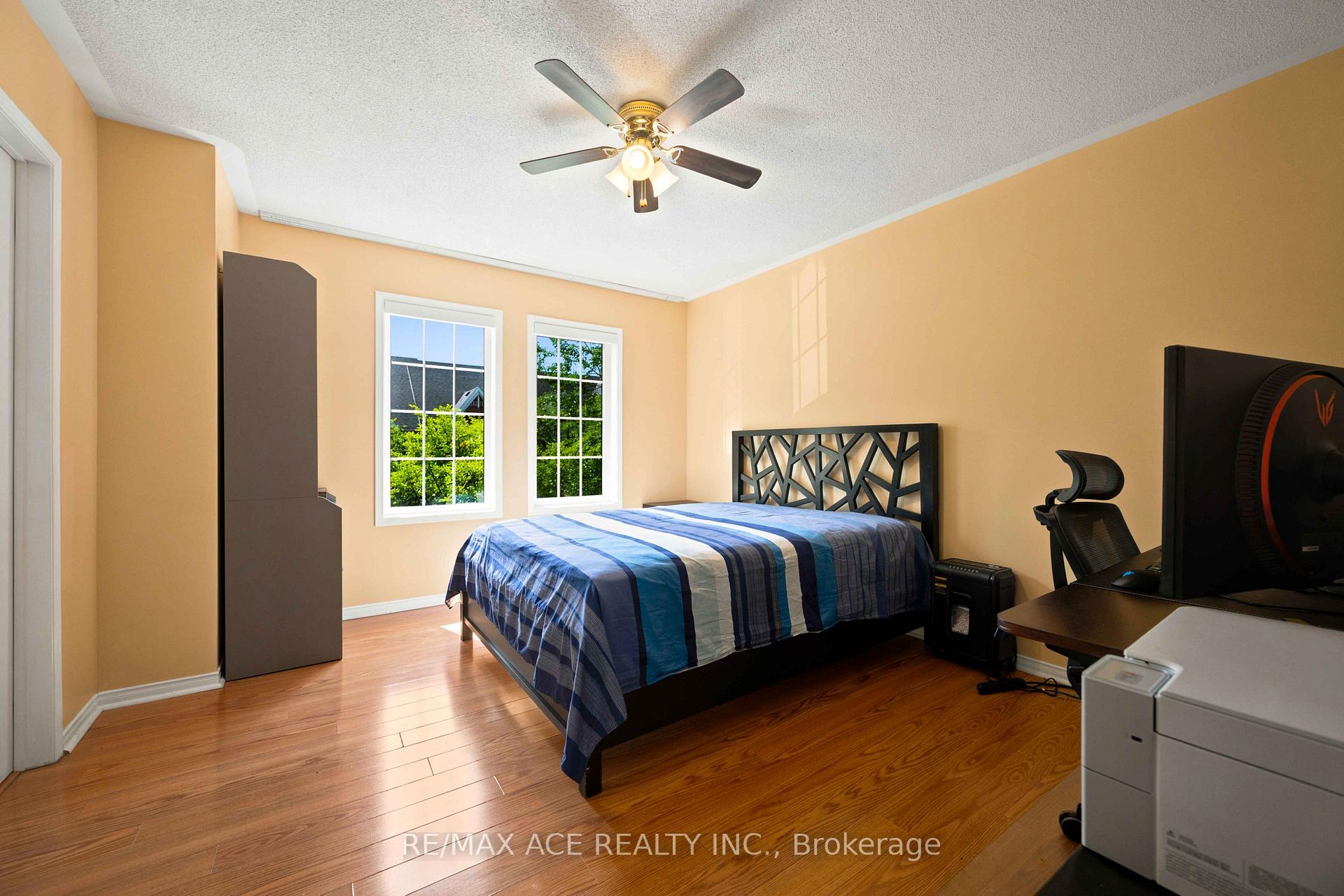 Photo 16 of 16 White's Hill Avenue, Markham, Cornell — HOMEH