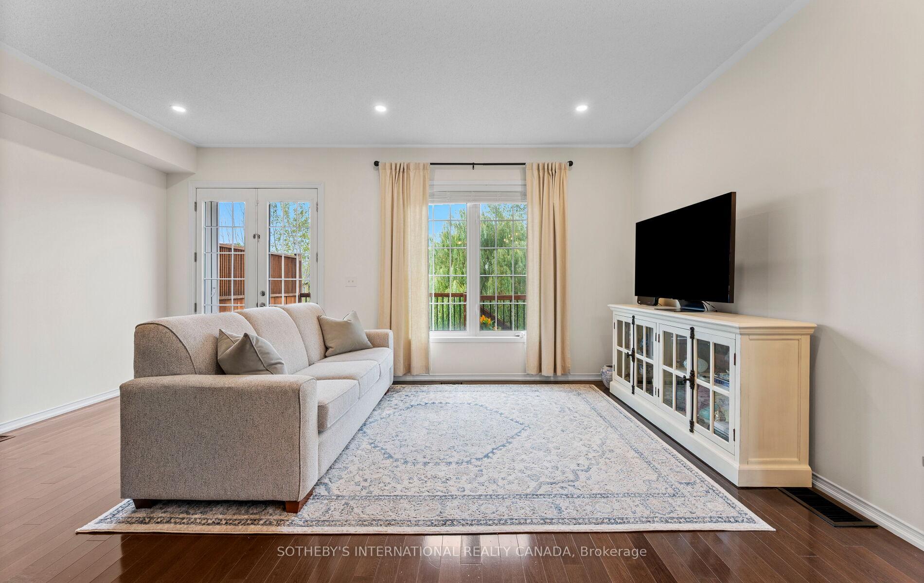 Photo 6 of Unit 21, 745 Farmstead Drive, Milton, Willmott — HOMEH