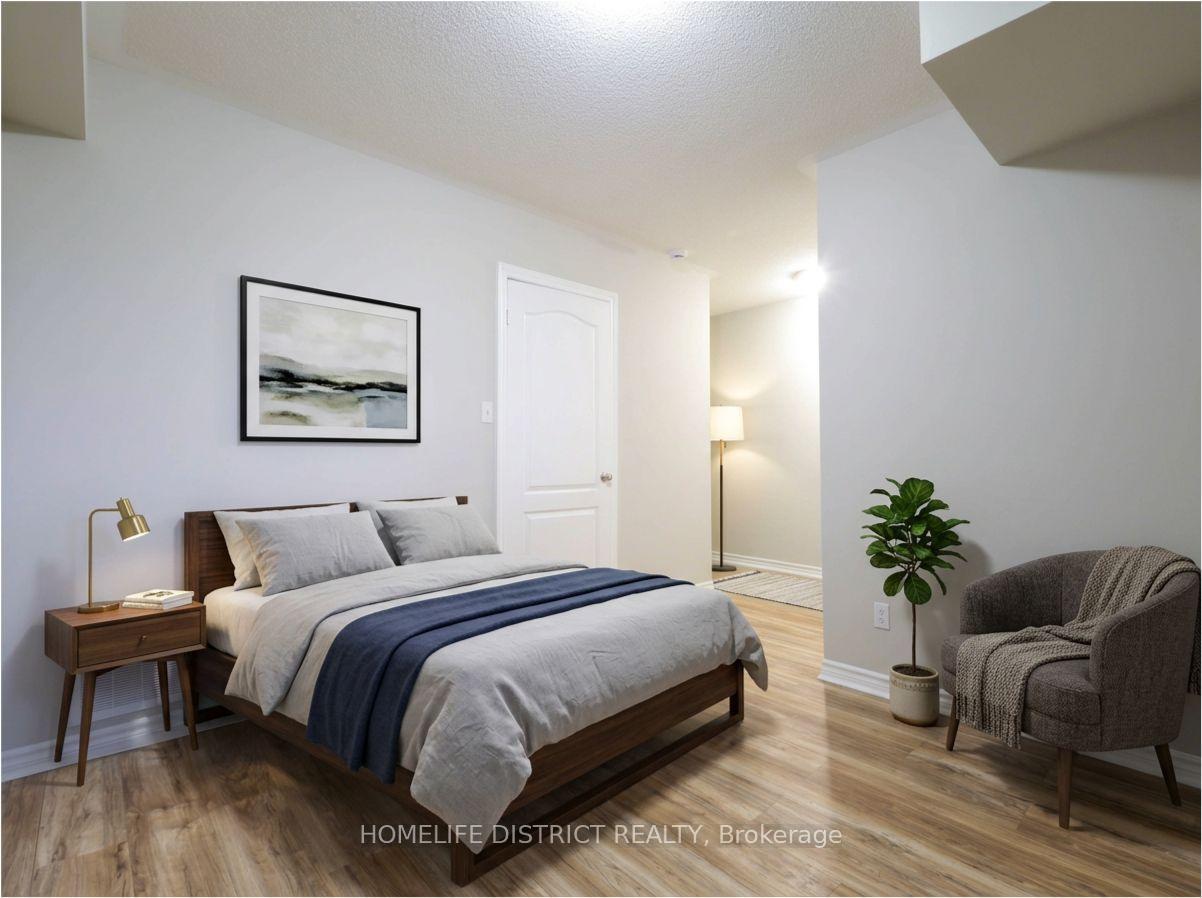 Photo 7 of 489 Mearns Avenue, Clarington, Bowmanville — HOMEH