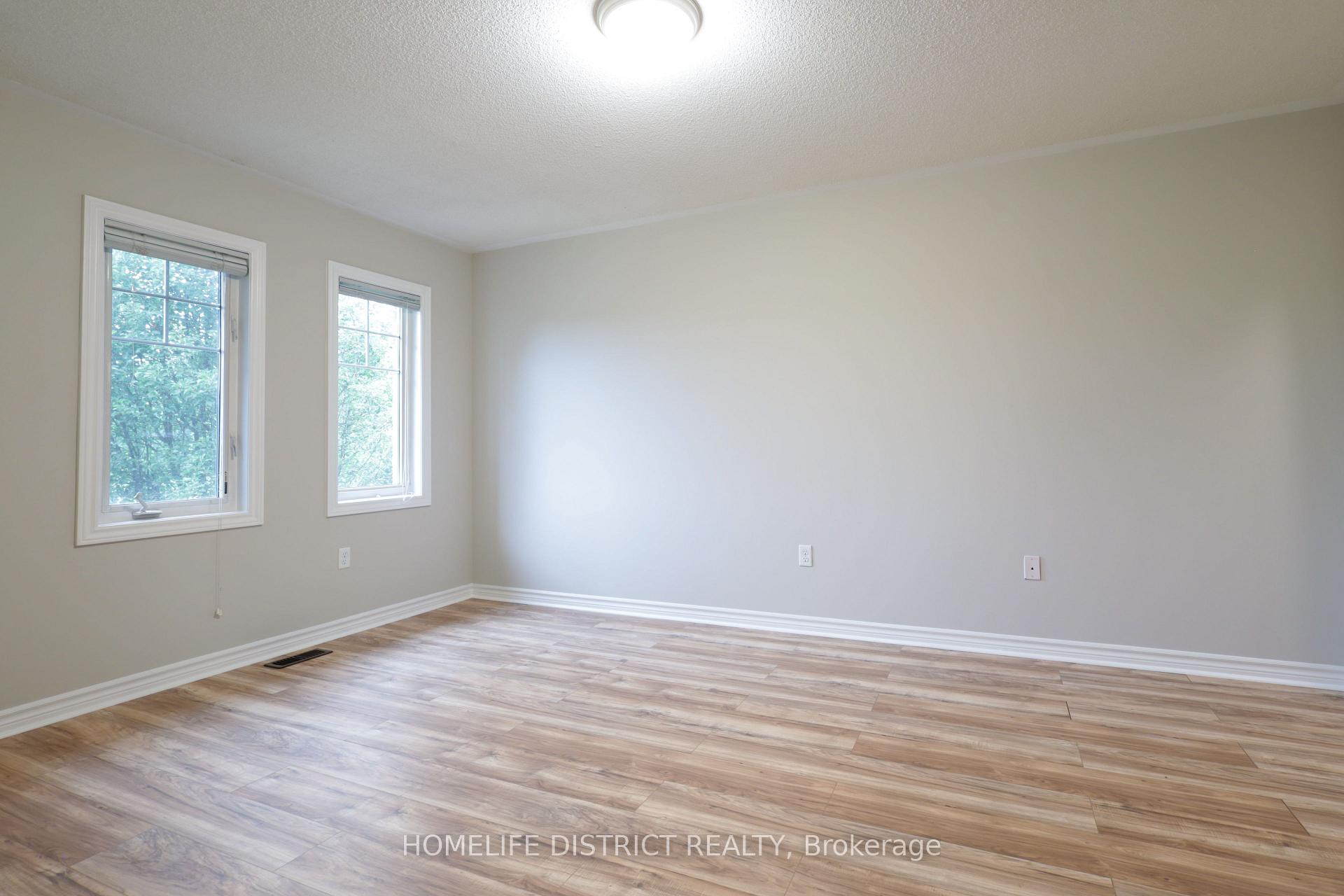 Photo 15 of 489 Mearns Avenue, Clarington, Bowmanville — HOMEH