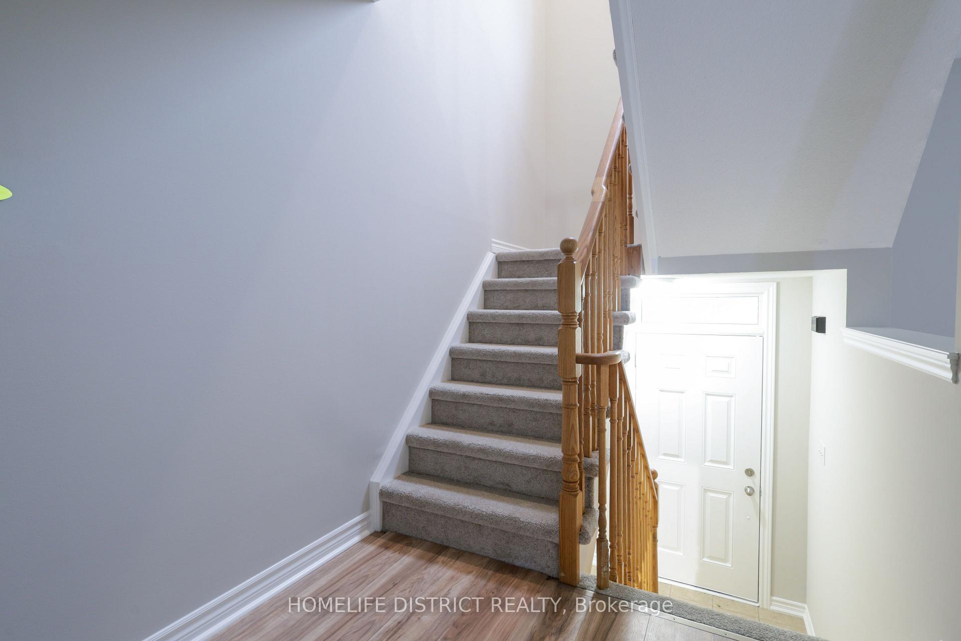Photo 25 of 489 Mearns Avenue, Clarington, Bowmanville — HOMEH