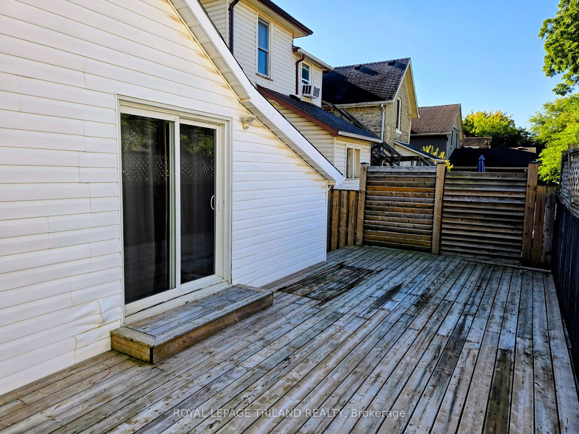 Photo 37 of 44 Elgin Street, St. Thomas — HOMEH