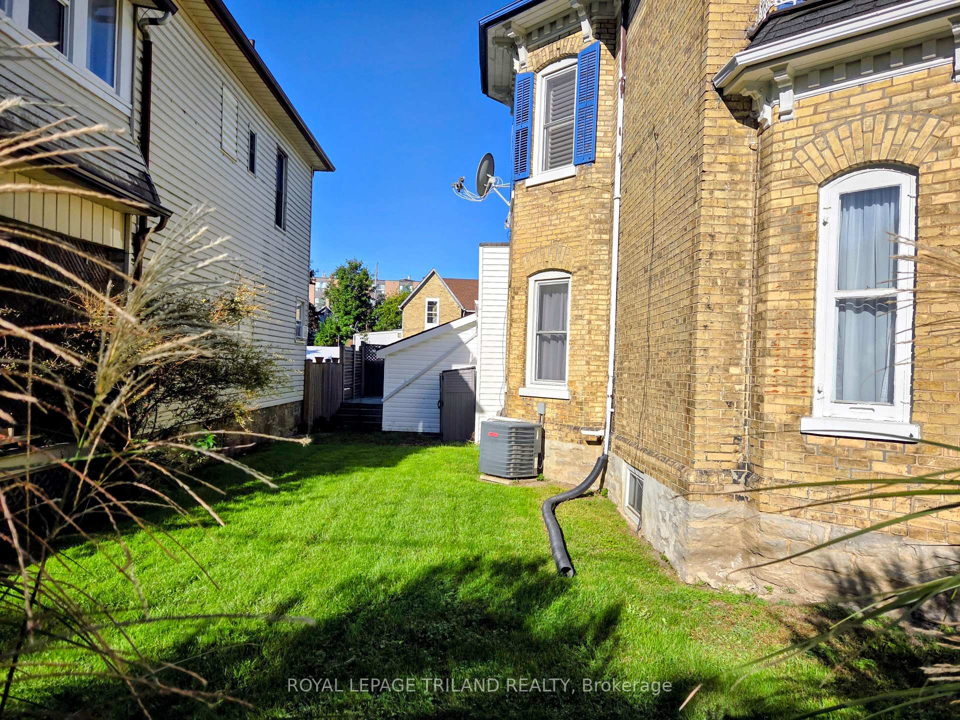Photo 39 of 44 Elgin Street, St. Thomas — HOMEH