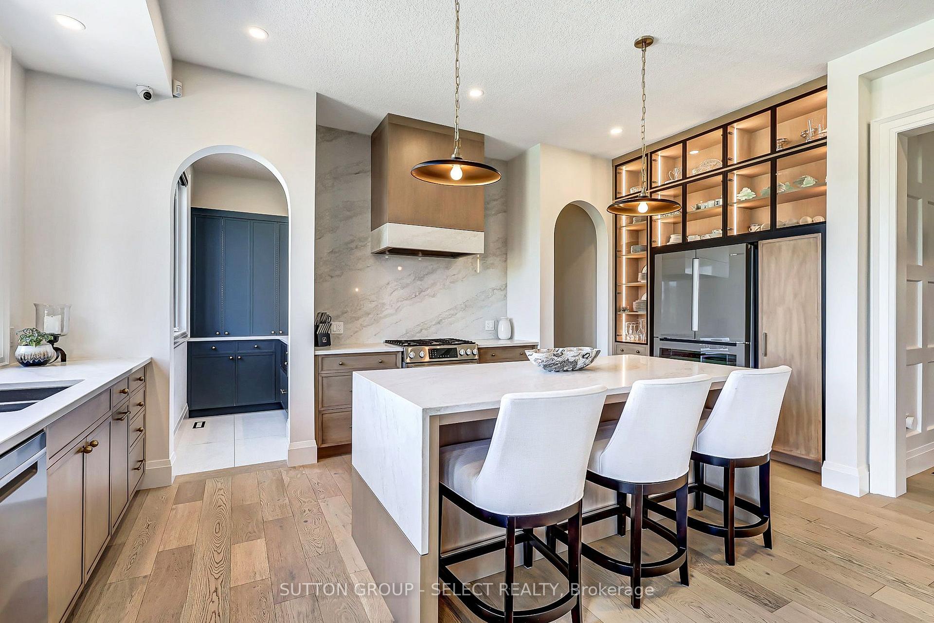 Photo 12 of 239 Foxborough Place, Thames Centre, Thorndale — HOMEH