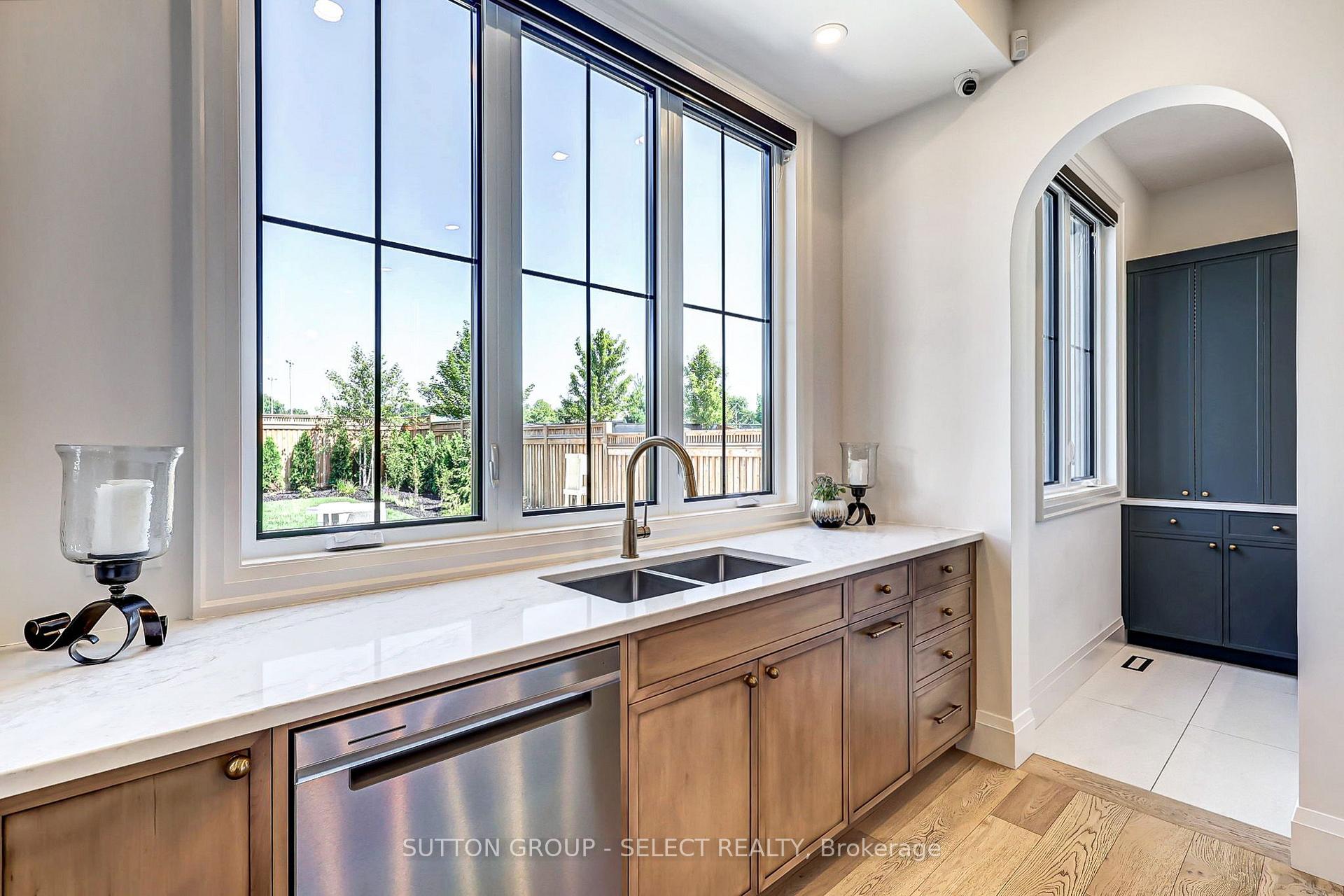 Photo 14 of 239 Foxborough Place, Thames Centre, Thorndale — HOMEH
