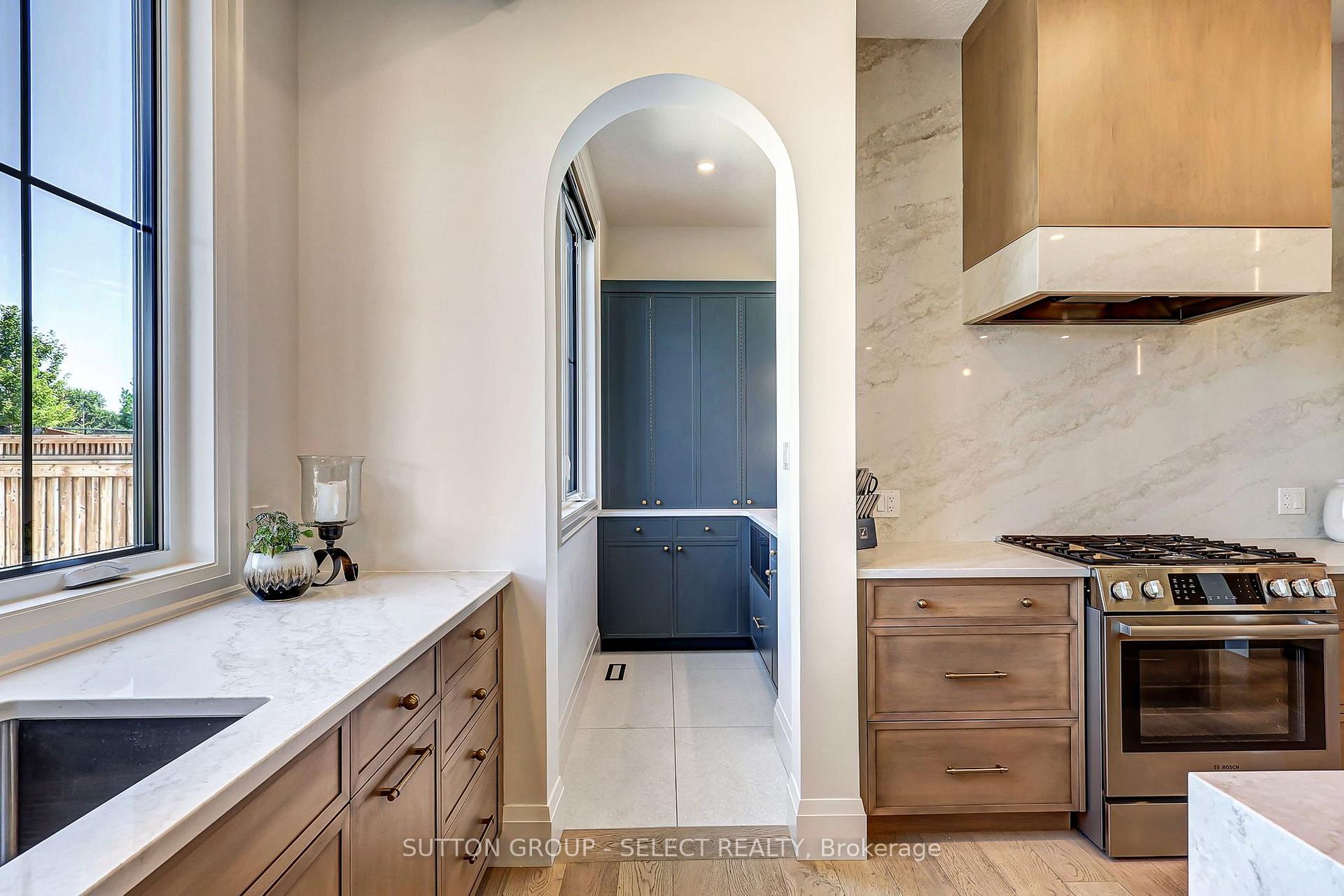 Photo 15 of 239 Foxborough Place, Thames Centre, Thorndale — HOMEH