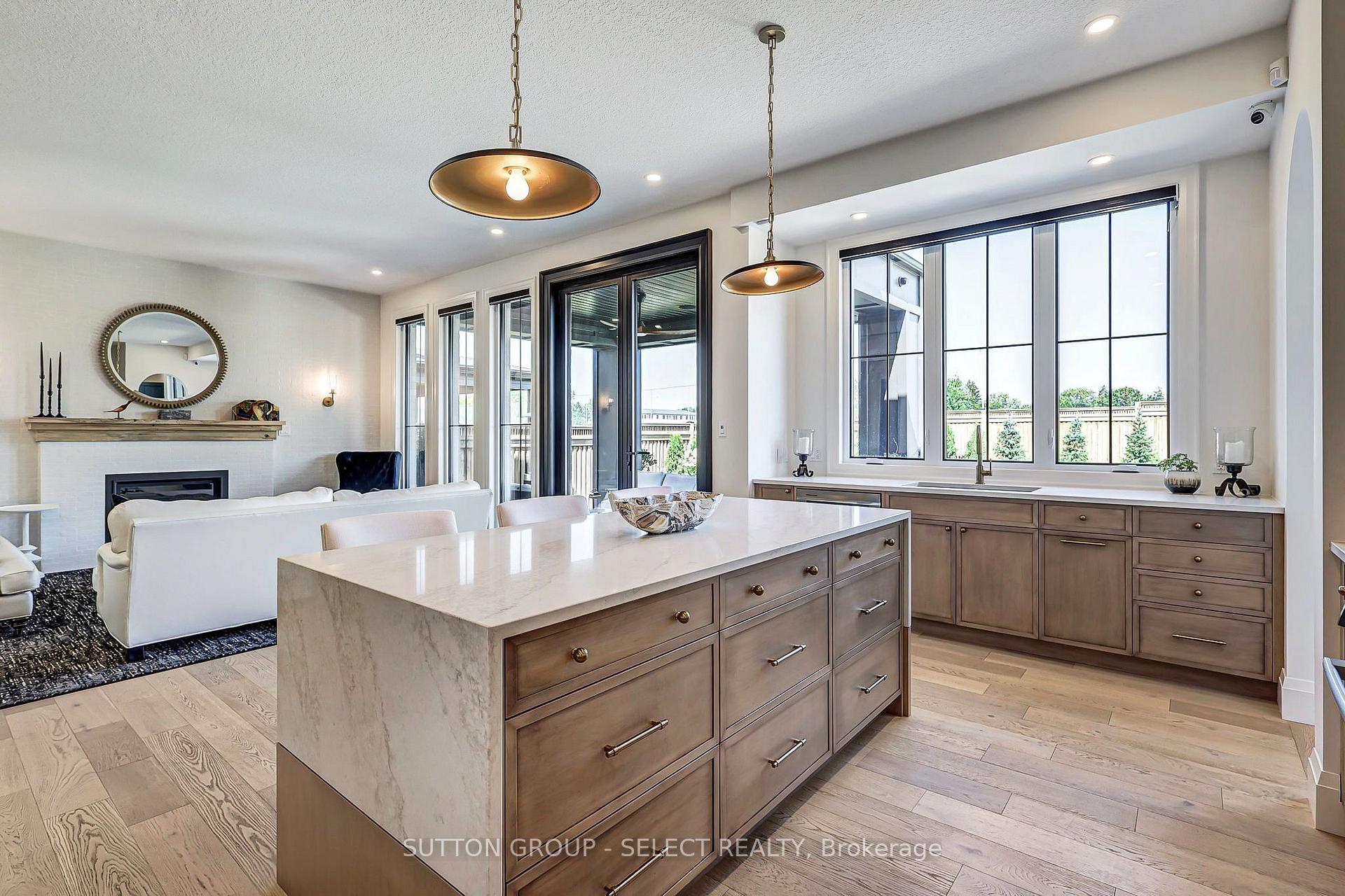 Photo 19 of 239 Foxborough Place, Thames Centre, Thorndale — HOMEH