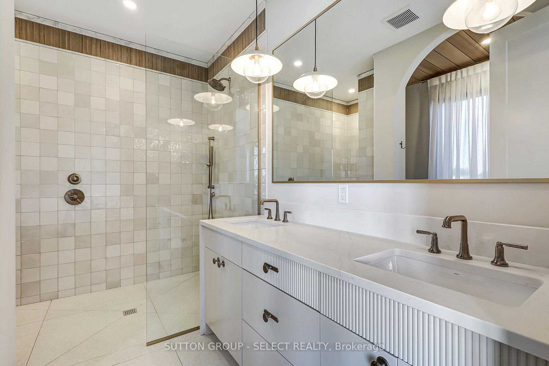 Photo 28 of 239 Foxborough Place, Thames Centre, Thorndale — HOMEH