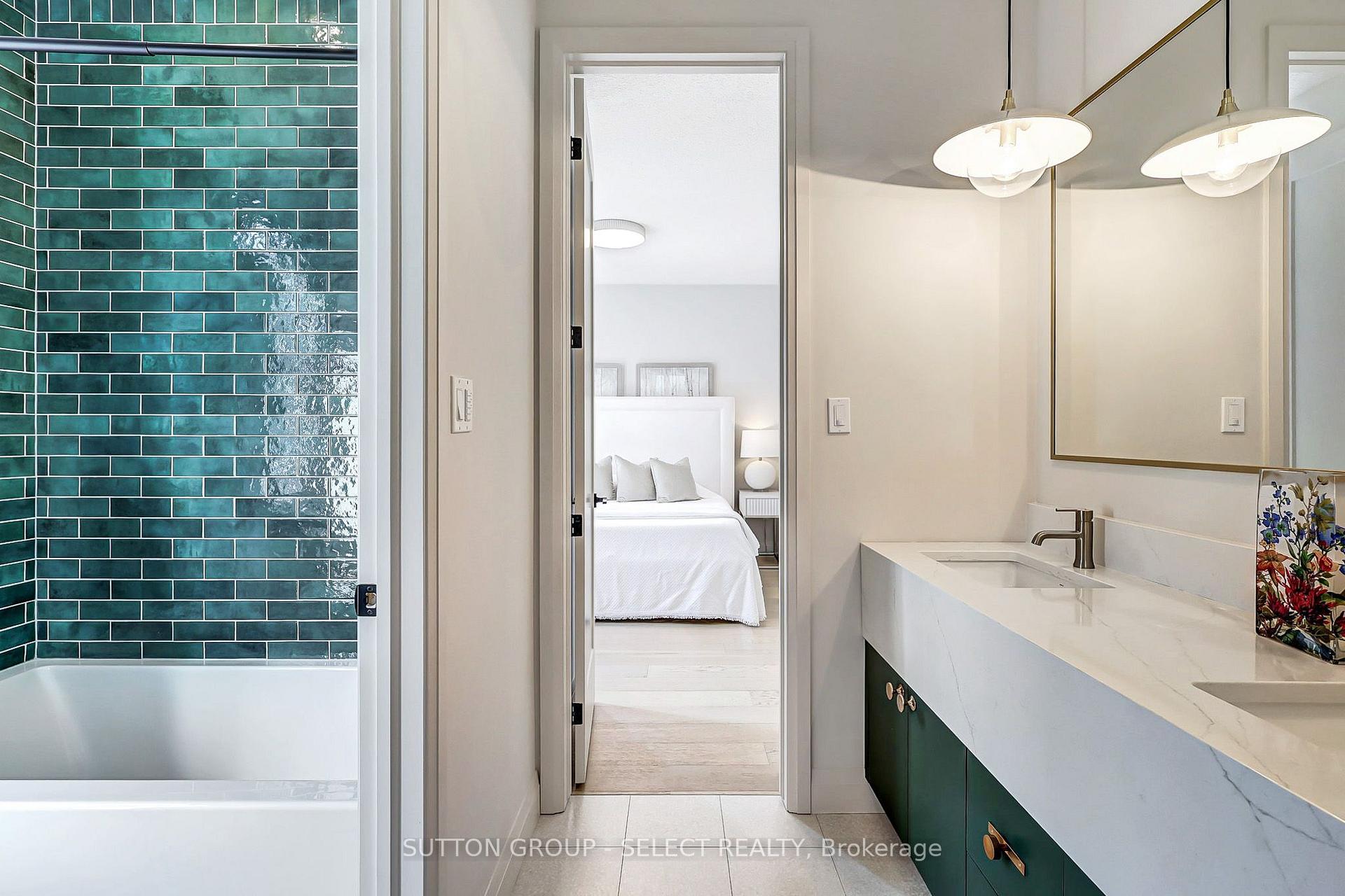 Photo 33 of 239 Foxborough Place, Thames Centre, Thorndale — HOMEH