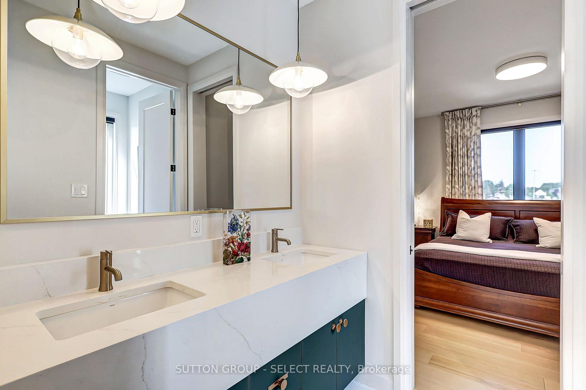 Photo 35 of 239 Foxborough Place, Thames Centre, Thorndale — HOMEH