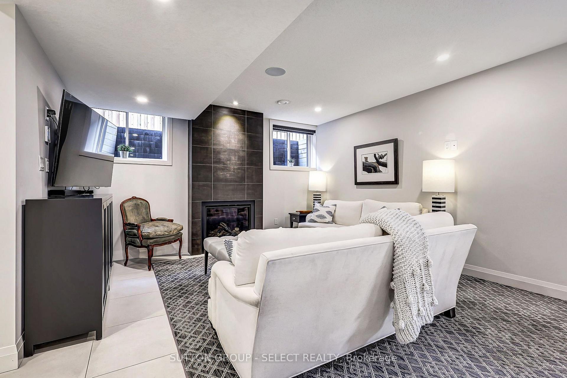 Photo 42 of 239 Foxborough Place, Thames Centre, Thorndale — HOMEH