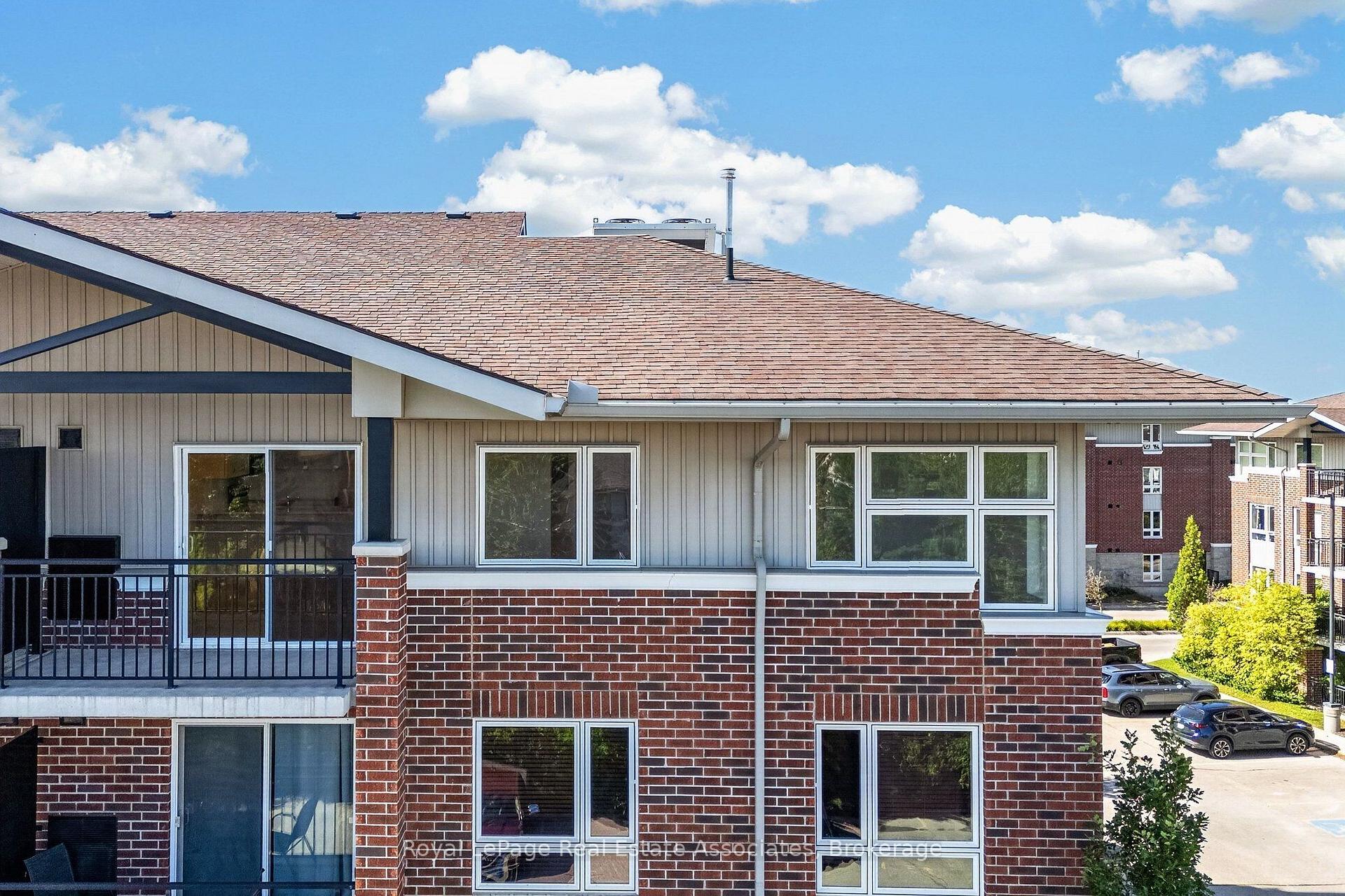 Photo 3 of Unit 401, 41 Goodwin Drive, Guelph, Pineridge/Westminster Woods — HOMEH