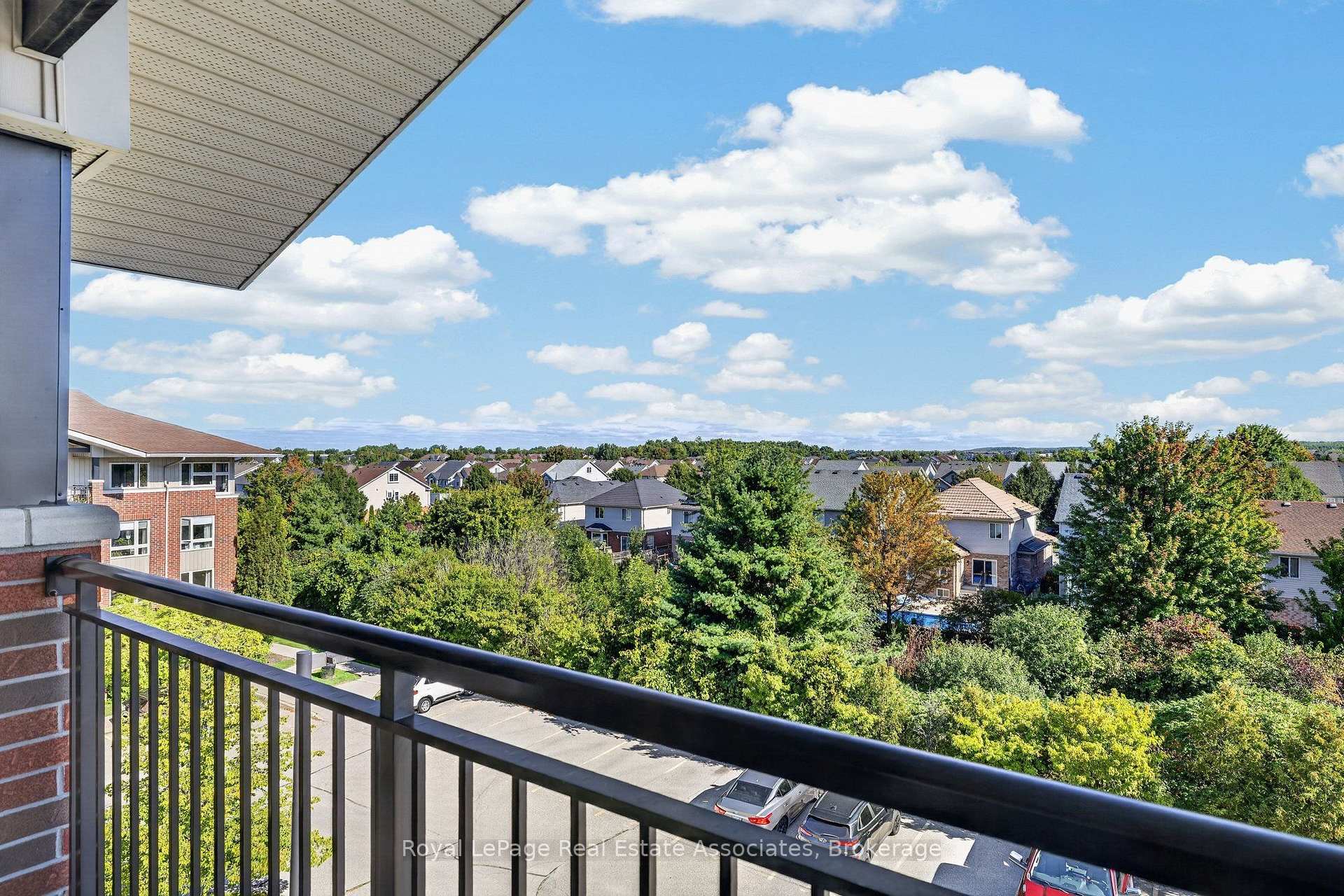 Photo 32 of Unit 401, 41 Goodwin Drive, Guelph, Pineridge/Westminster Woods — HOMEH