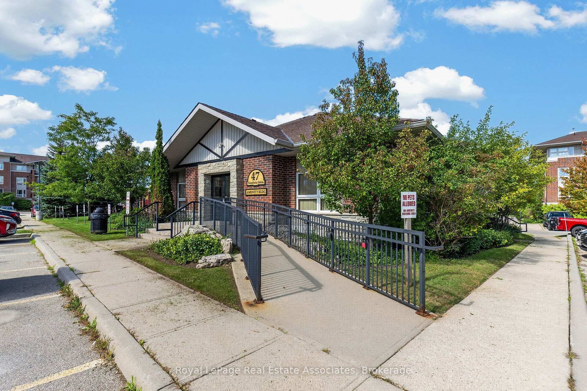Photo 38 of Unit 401, 41 Goodwin Drive, Guelph, Pineridge/Westminster Woods — HOMEH