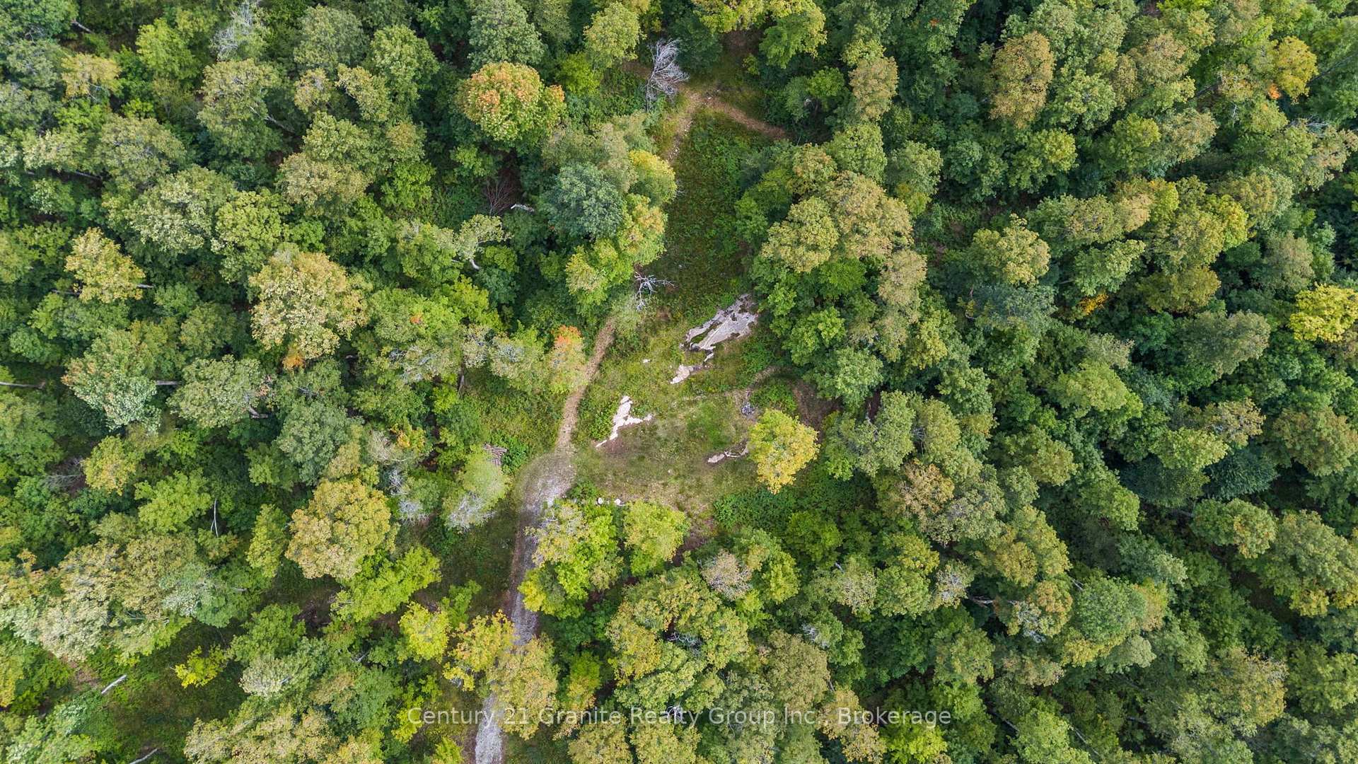 Photo of 1914 Kennisis Lake Road
