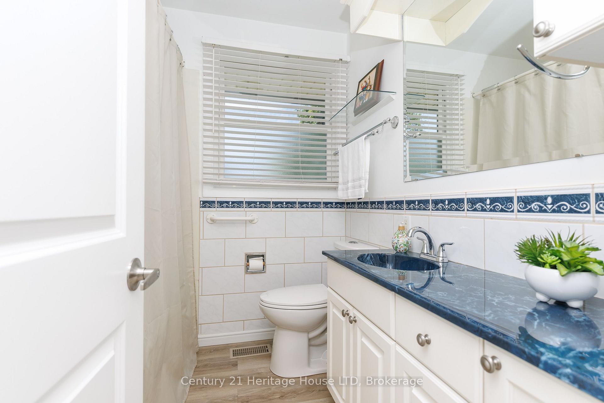 Photo 7 of Unit upper, 37 Coronation Boulevard, St. Catharines, Grapeview — HOMEH