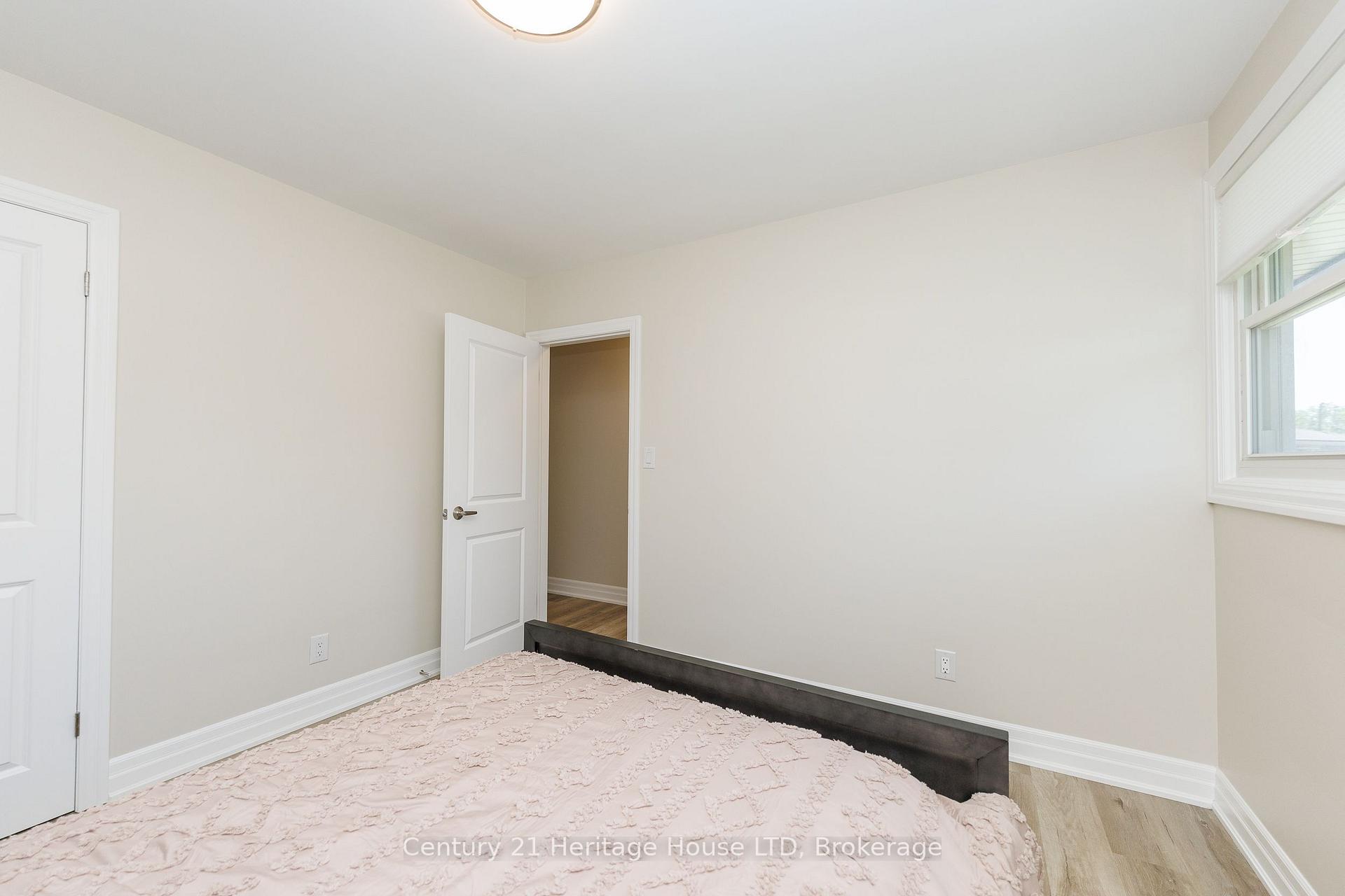 Photo 9 of Unit upper, 37 Coronation Boulevard, St. Catharines, Grapeview — HOMEH