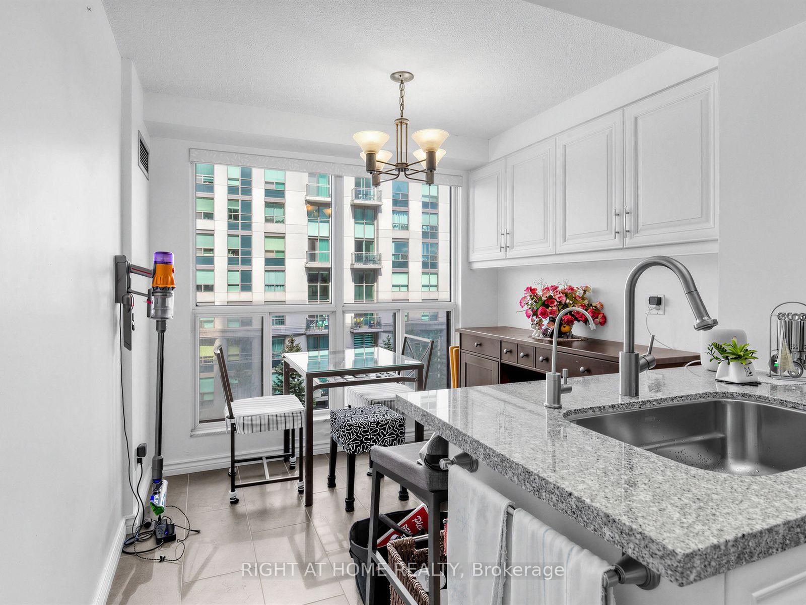 Photo 16 of Unit 511, 28 Hollywood Avenue, North York, Willowdale East — HOMEH