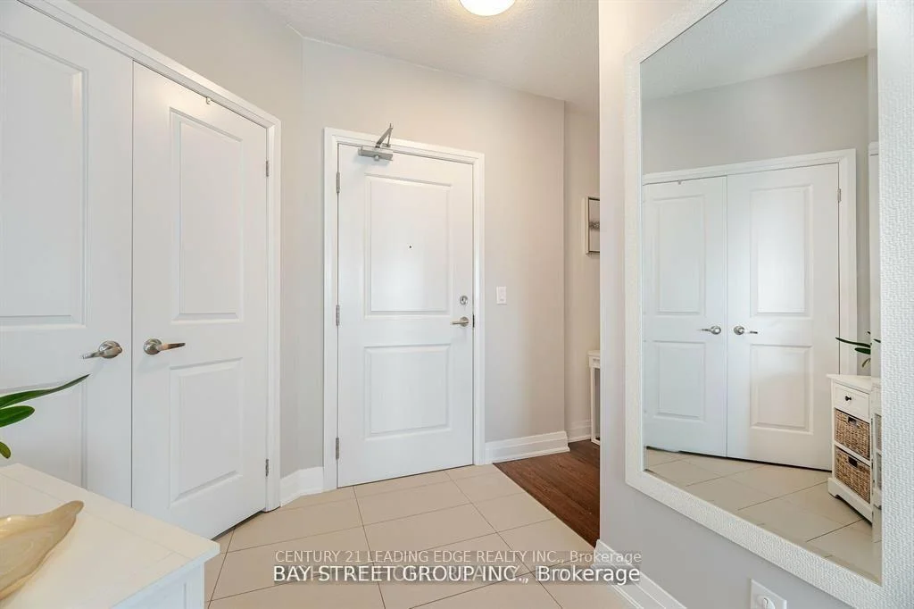 Photo 6 of Unit 616, 24 Woodstream Boulevard, Vaughan, Vaughan Grove — HOMEH