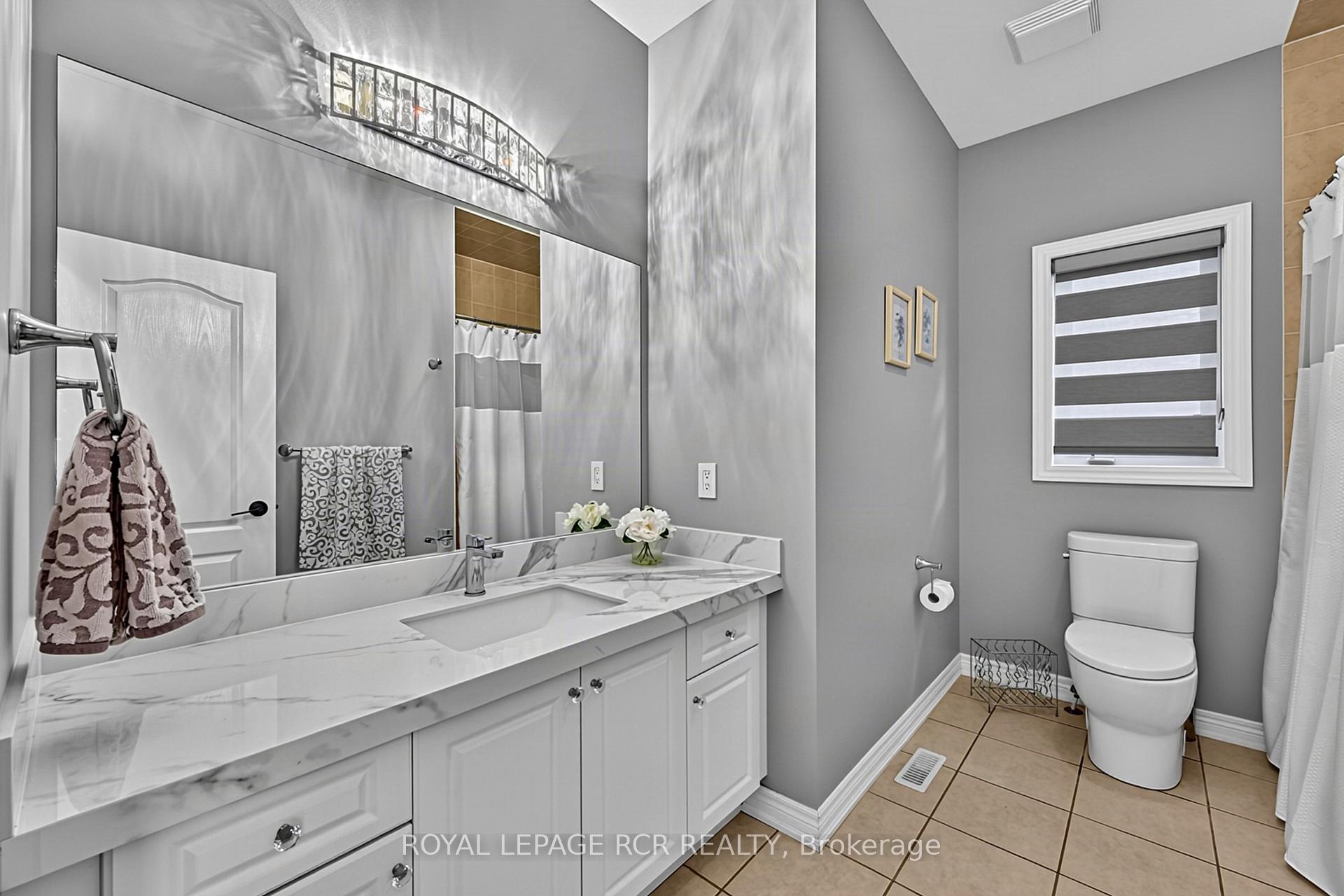 Photo 23 of 5 Borland Crescent, Caledon, Caledon East — HOMEH