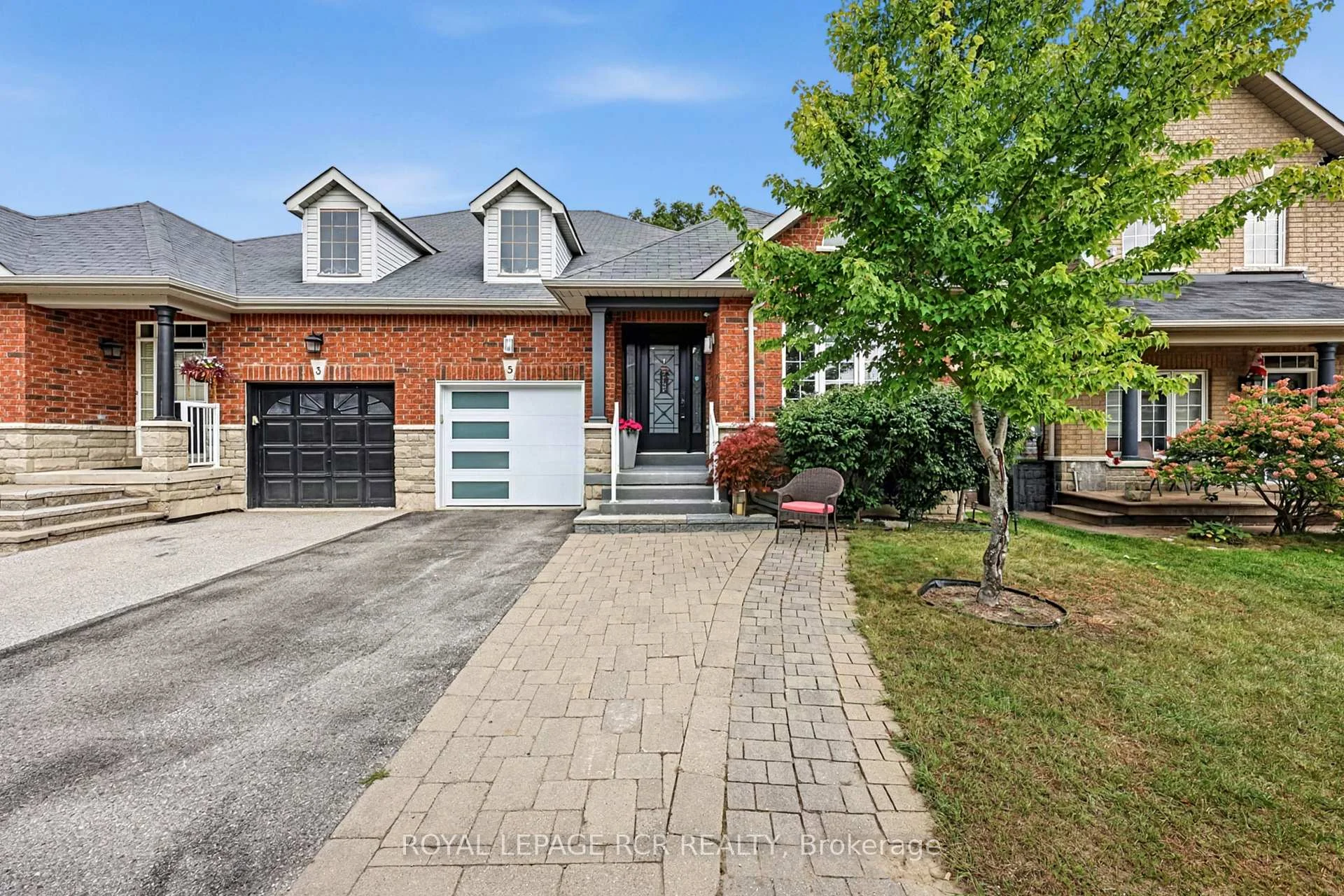 Photo 6 of 5 Borland Crescent, Caledon, Caledon East — HOMEH
