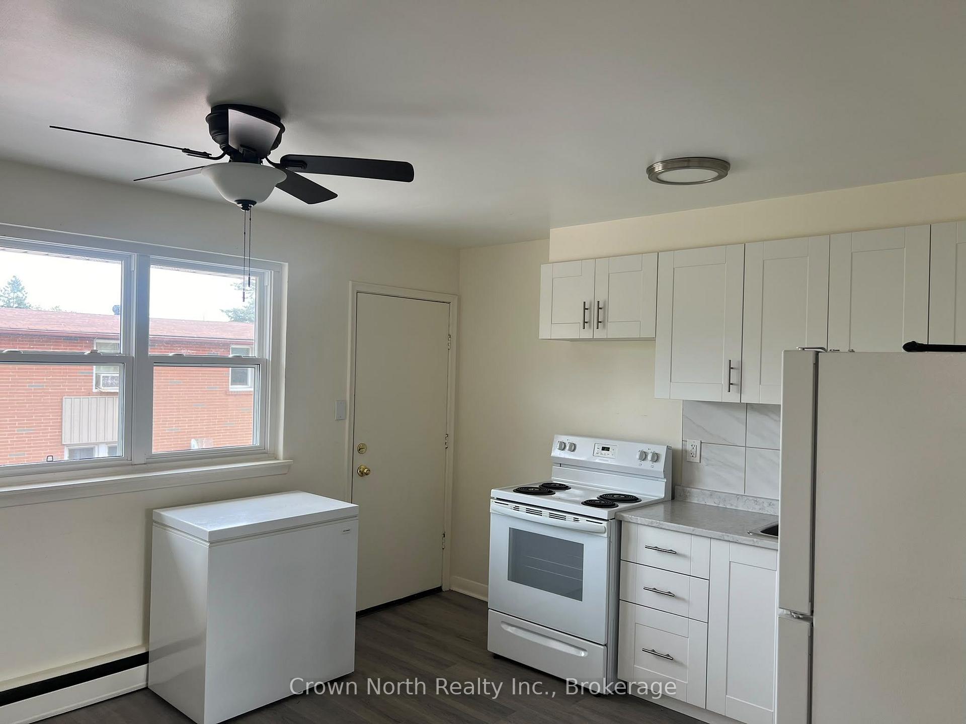 Photo 10 of Unit 4, 239 Montrave Avenue, Oshawa, Vanier — HOMEH