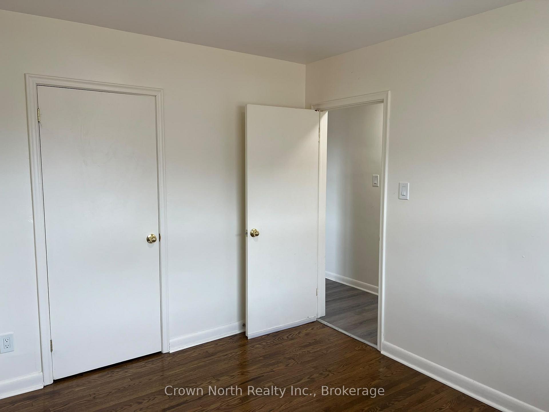 Photo 12 of Unit 4, 239 Montrave Avenue, Oshawa, Vanier — HOMEH