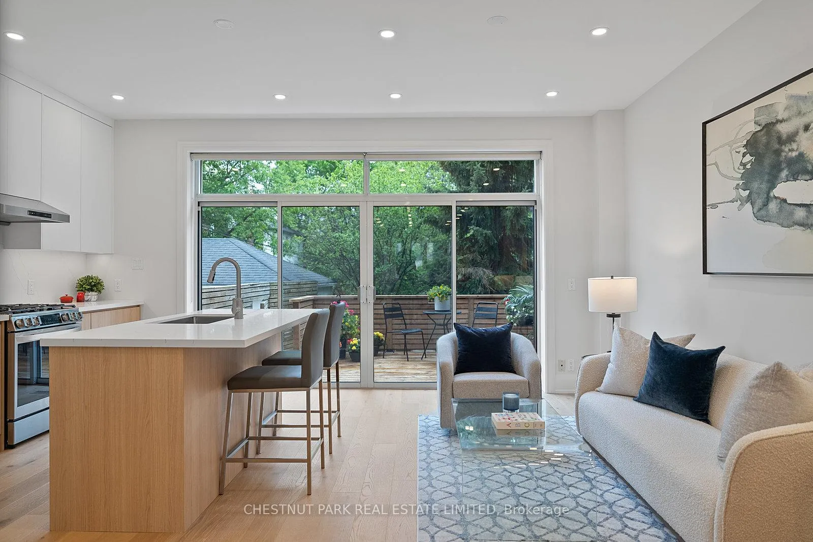 Photo 12 of 207 Glengarry Avenue, Toronto, Lawrence Park North — HOMEH