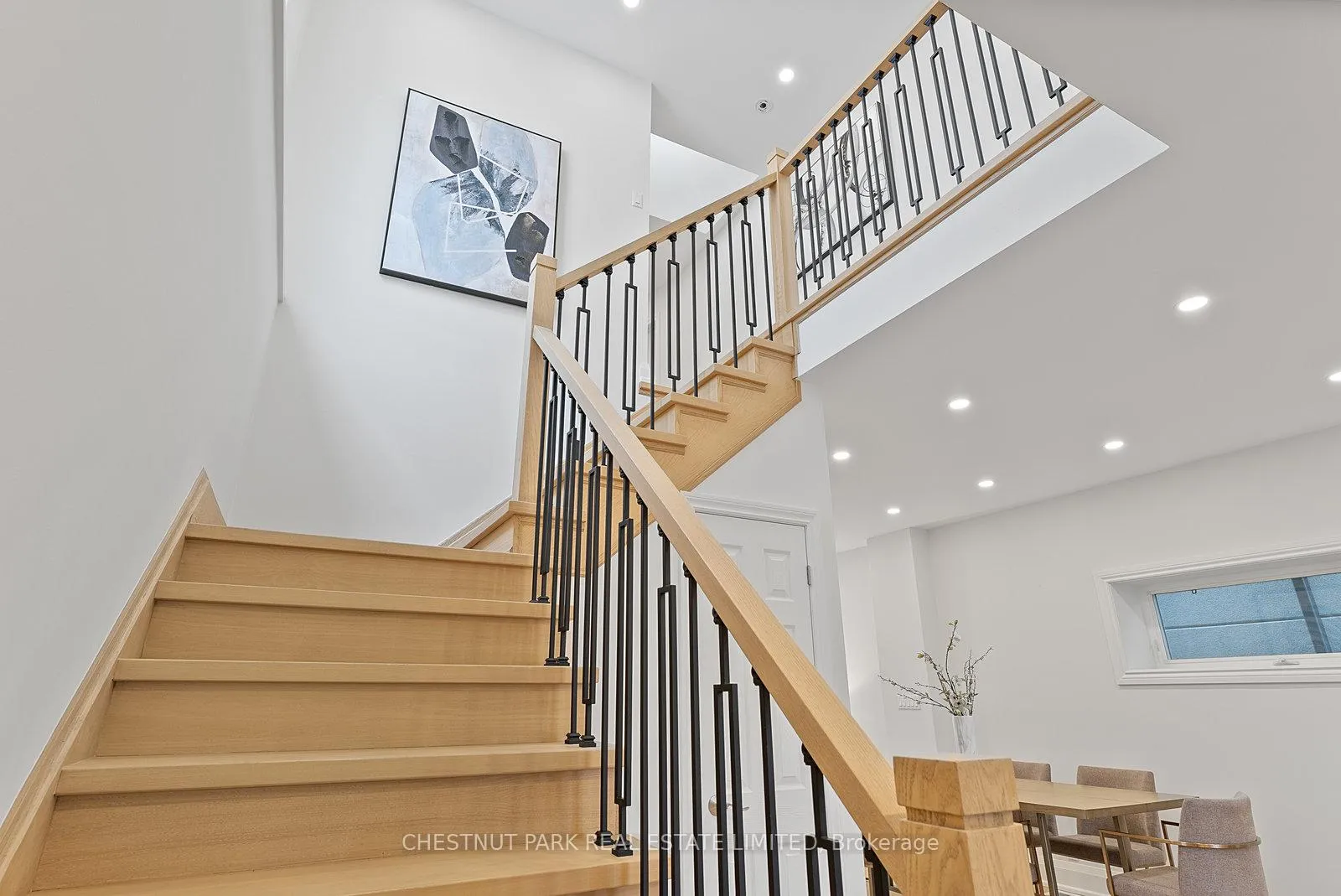 Photo 18 of 207 Glengarry Avenue, Toronto, Lawrence Park North — HOMEH