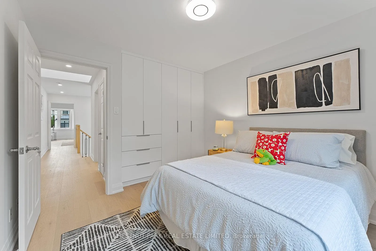 Photo 29 of 207 Glengarry Avenue, Toronto, Lawrence Park North — HOMEH