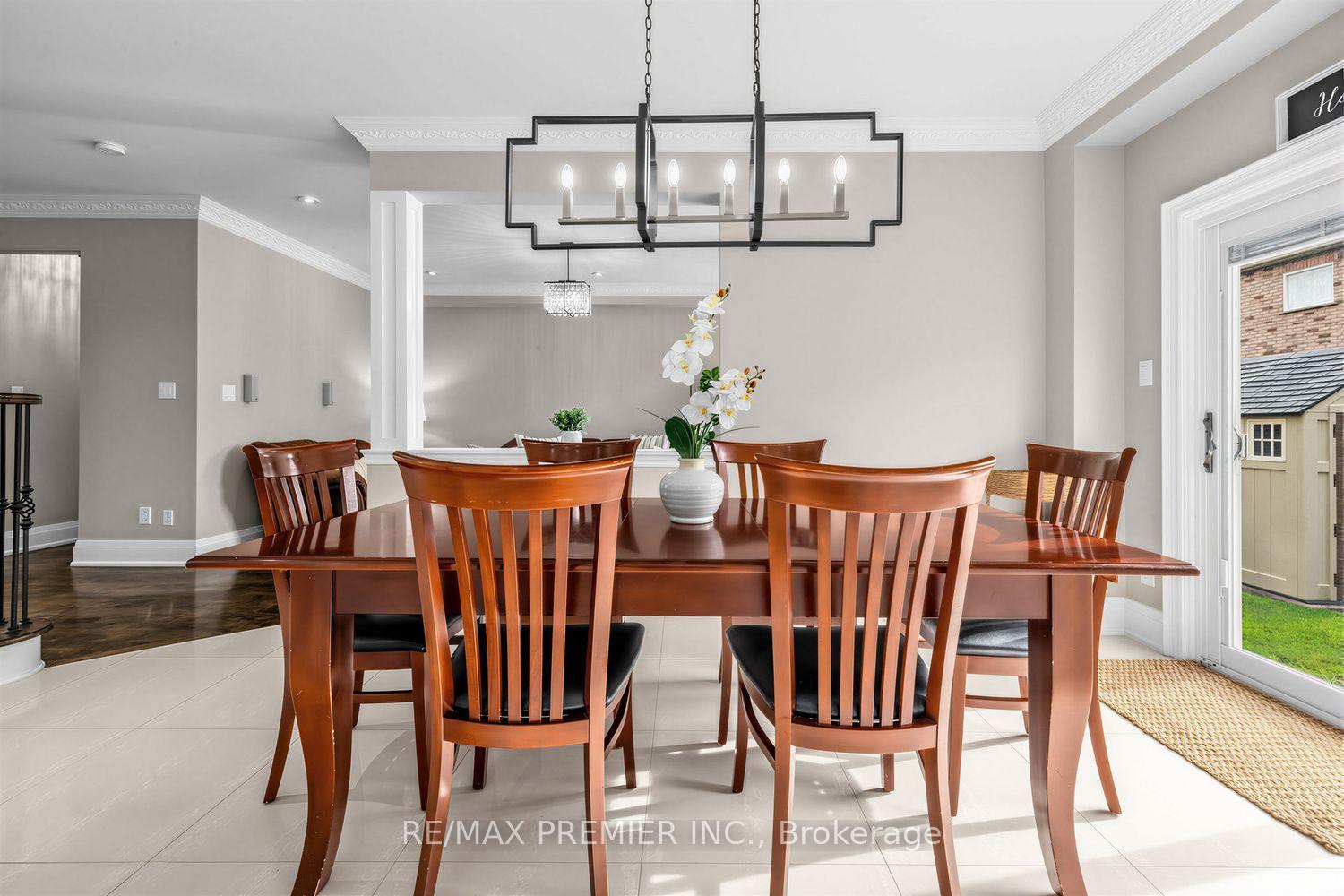 Photo 16 of 47 Berry Trail, Vaughan, Vellore Village — HOMEH