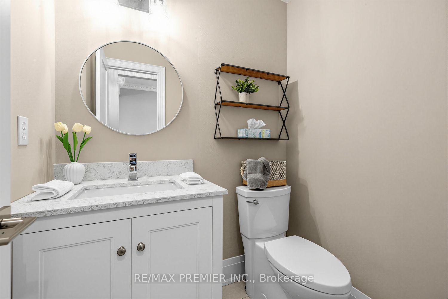 Photo 18 of 47 Berry Trail, Vaughan, Vellore Village — HOMEH