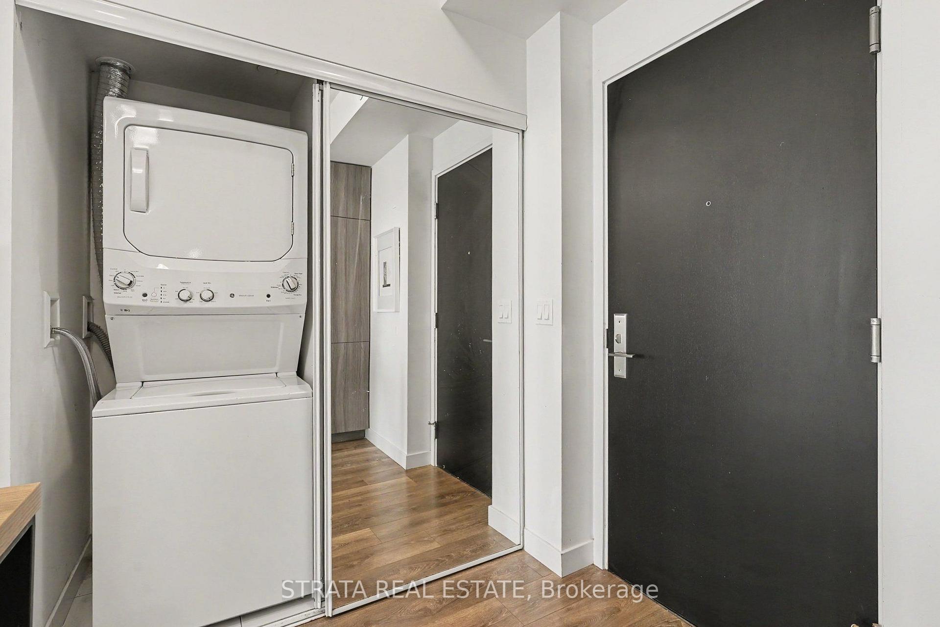 Photo 16 of Unit 4610, 8 Eglinton Avenue E, Toronto, Mount Pleasant West — HOMEH