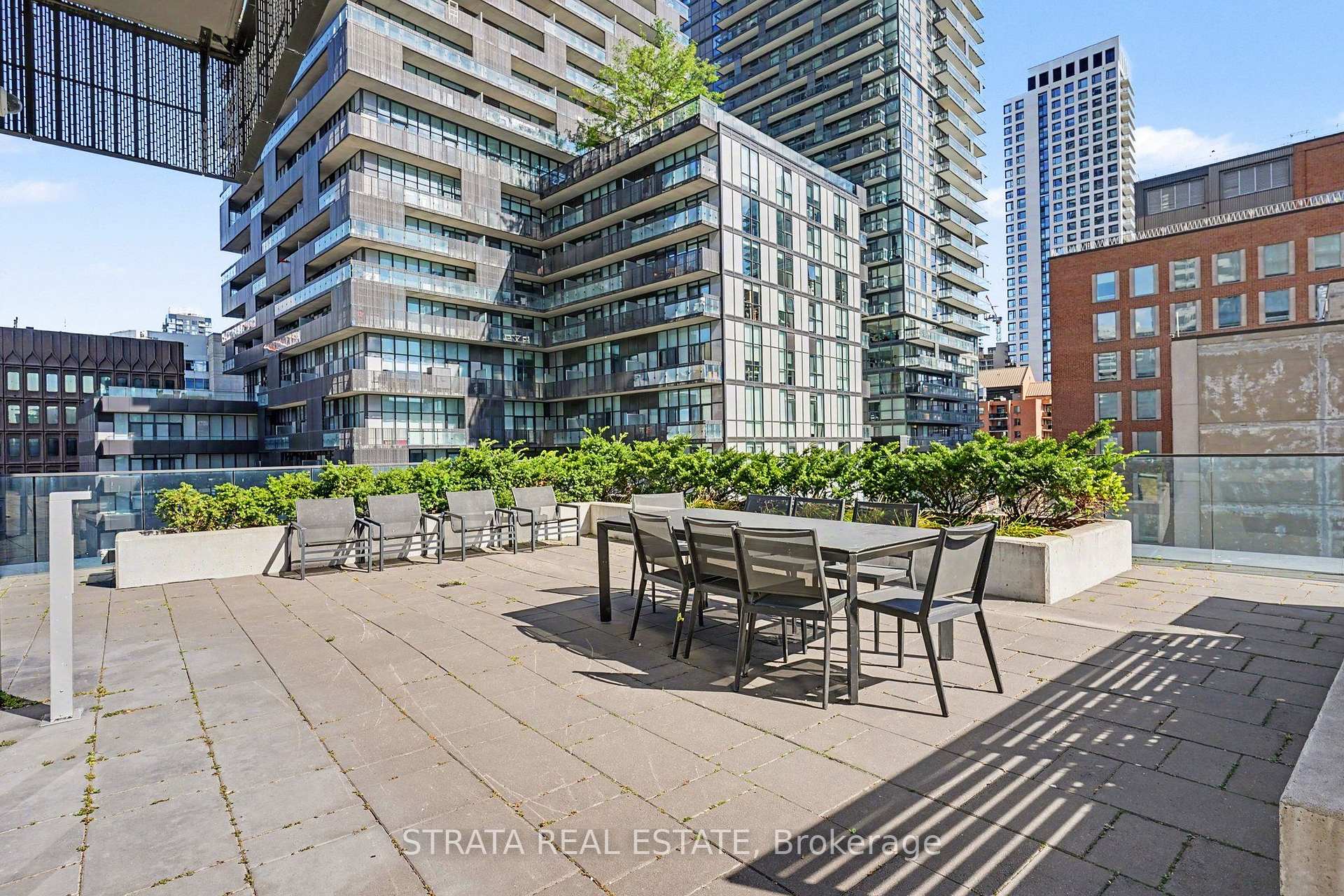 Photo 23 of Unit 4610, 8 Eglinton Avenue E, Toronto, Mount Pleasant West — HOMEH