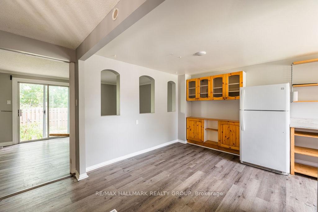 Photo 5 of Unit 98, 1045 Morrison Drive, Ottawa, Redwood Park — HOMEH