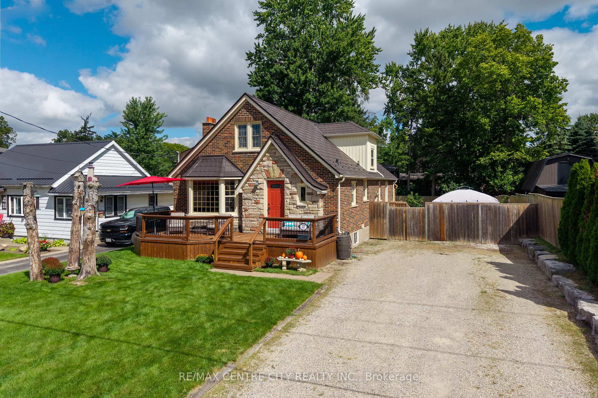 Photo of 227 Beattie Street