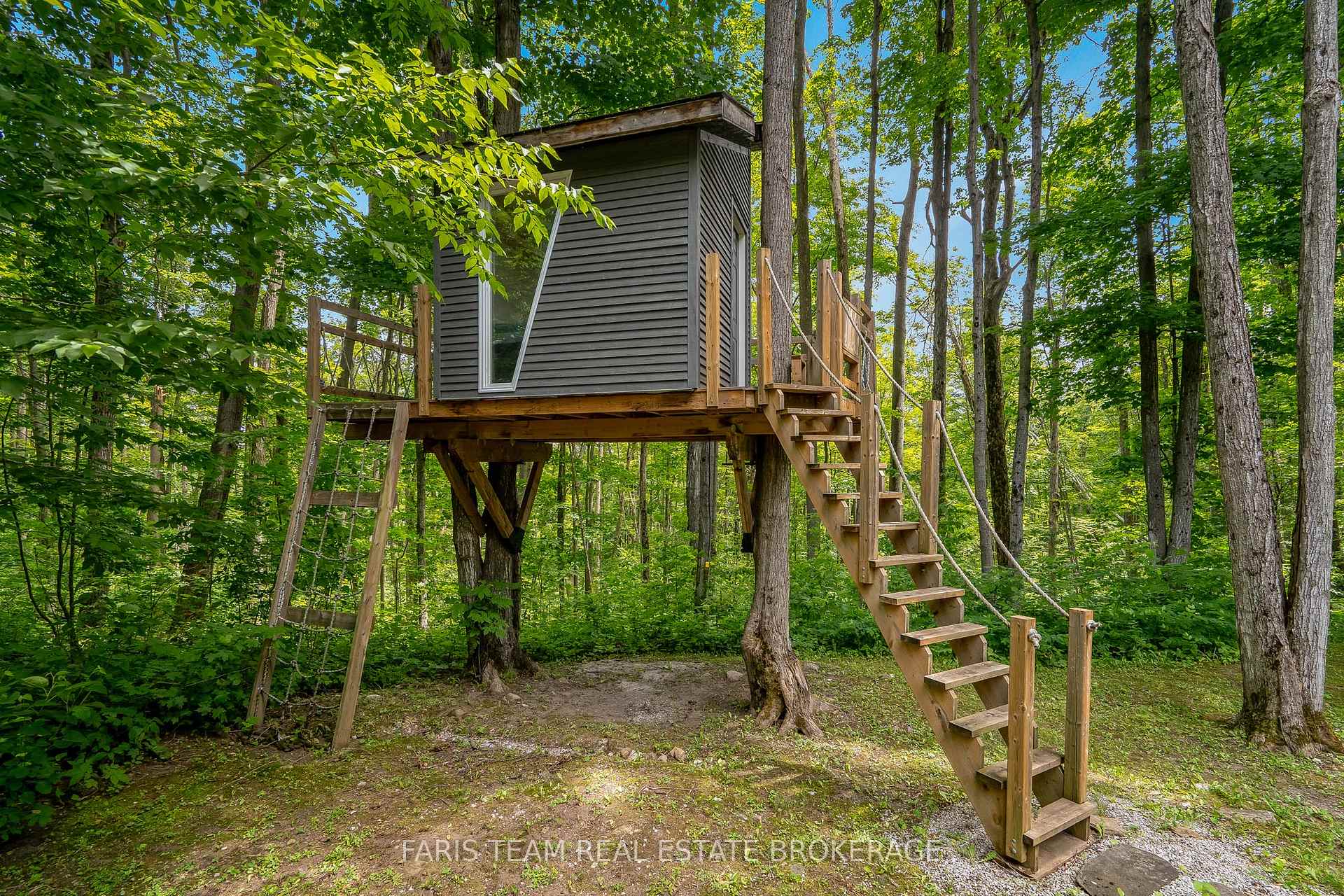 Photo 42 of 11 Snowshoe Trail, Oro-Medonte, Moonstone — HOMEH