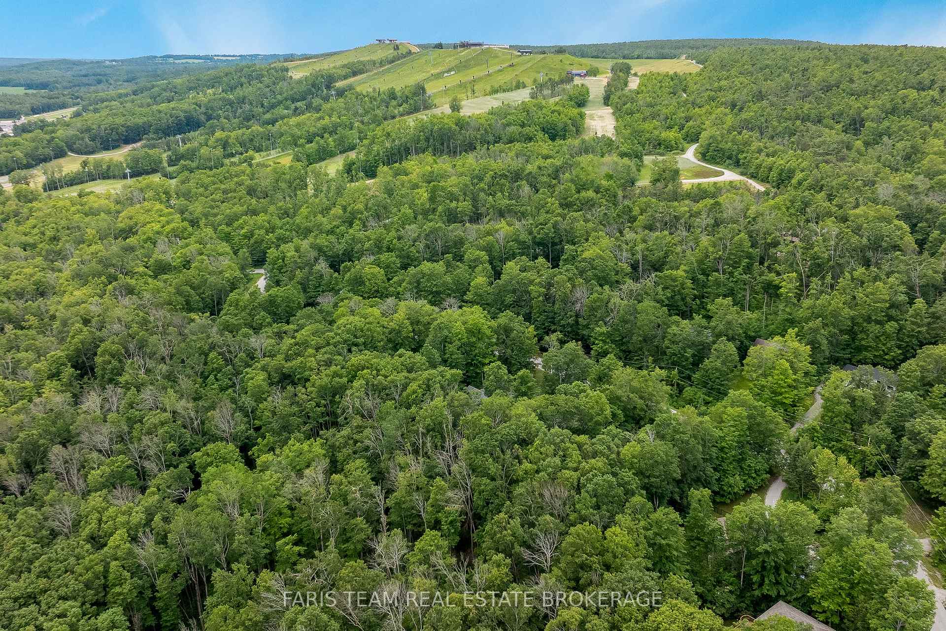 Photo 50 of 11 Snowshoe Trail, Oro-Medonte, Moonstone — HOMEH