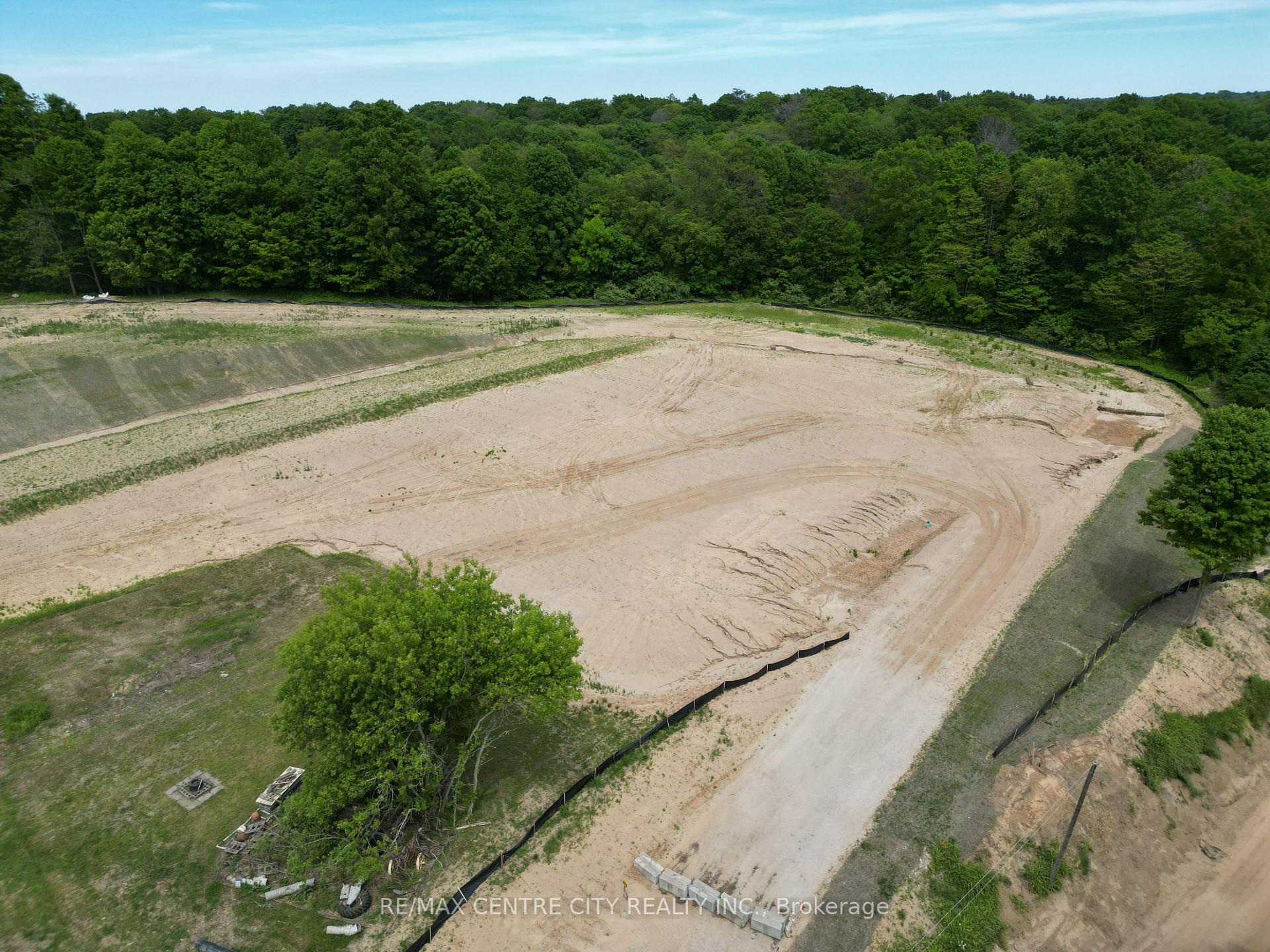 Photo of 4464 Thomas Road