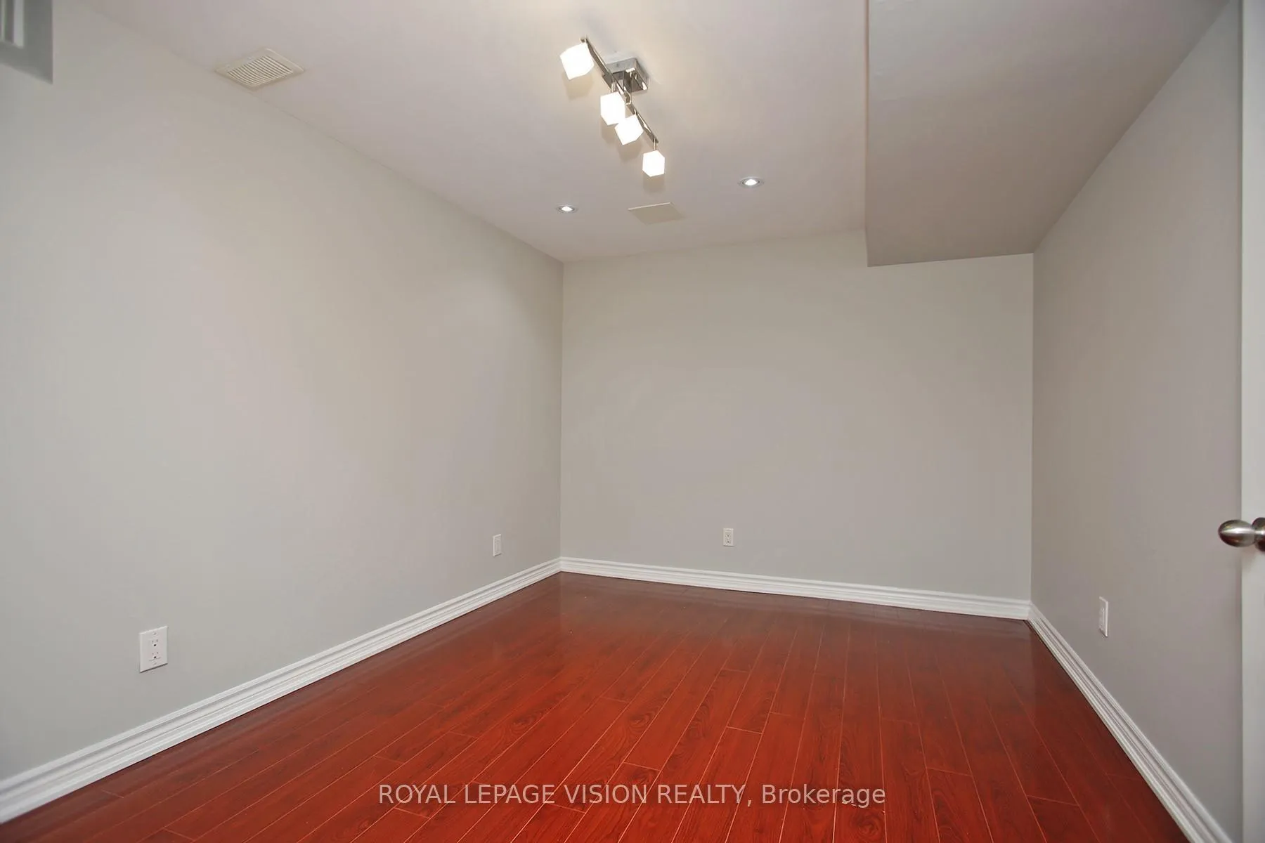 Photo 38 of 3493 McDowell Drive, Mississauga, Churchill Meadows — HOMEH