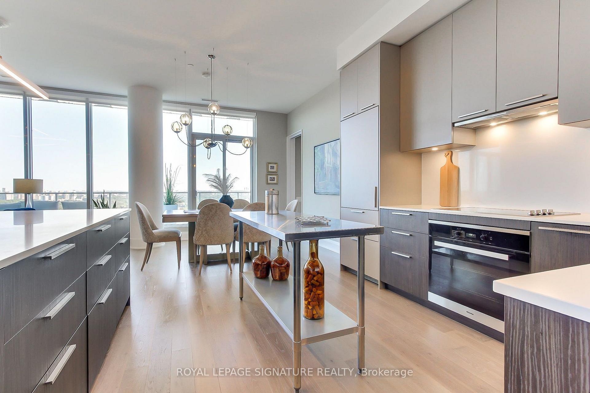 Photo 47 of Unit 2003, 20 Brin Drive, Etobicoke, Edenbridge-Humber Valley — HOMEH